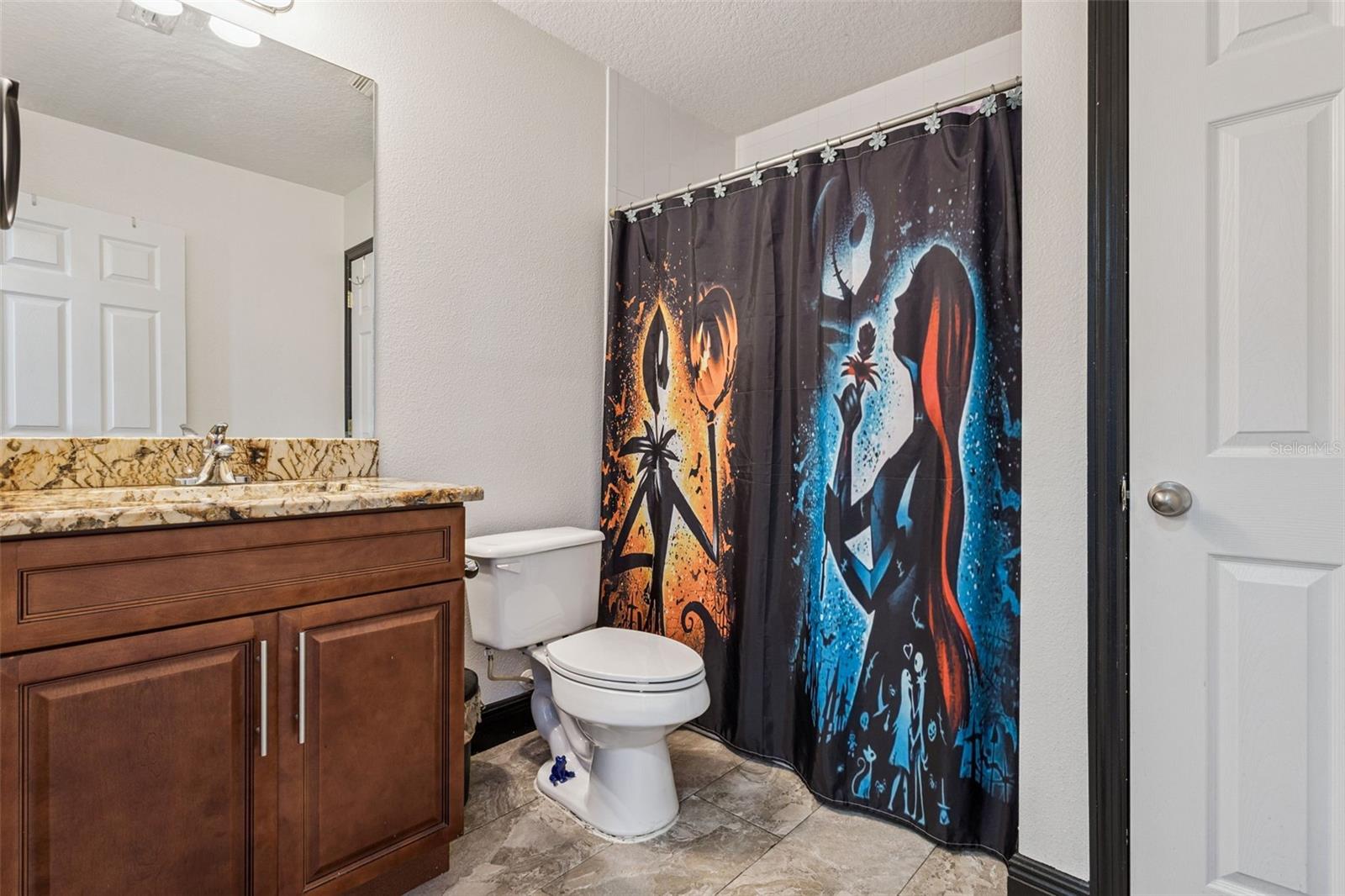 145 N PEARL LAKE CSWY #208