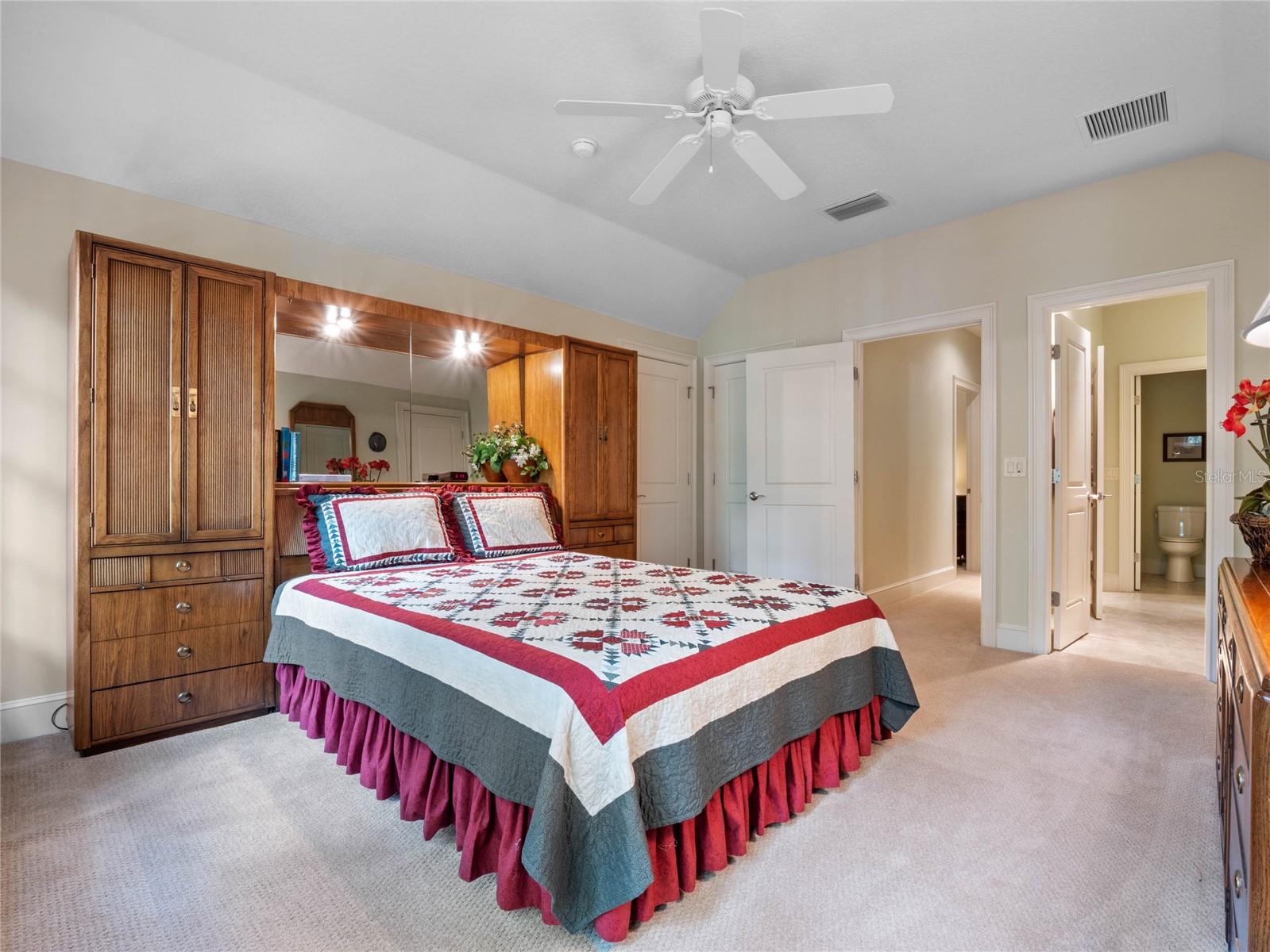 4000 ROUSE RD