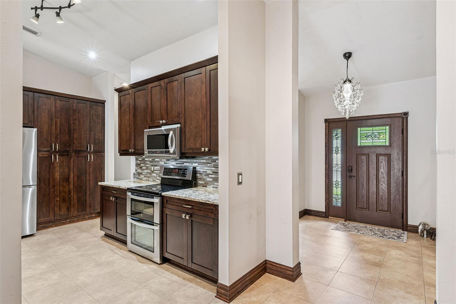 918 WOODSON HAMMOCK CIR