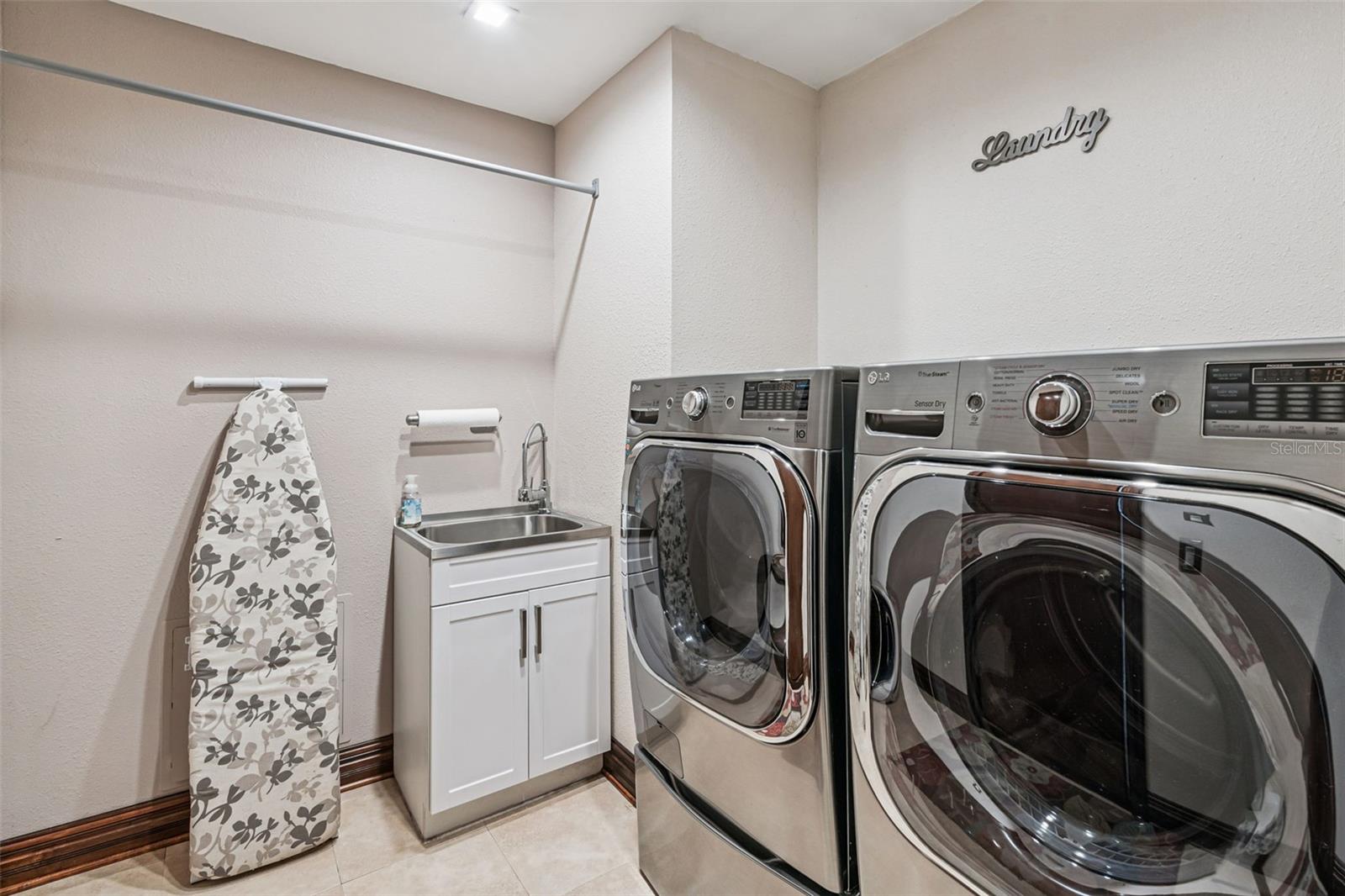 918 WOODSON HAMMOCK CIR