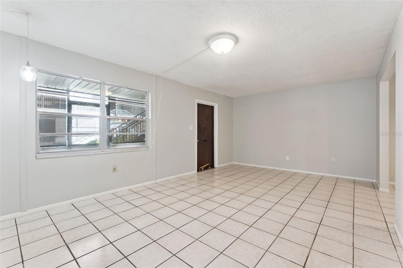 700 E AIRPORT BLVD #I2