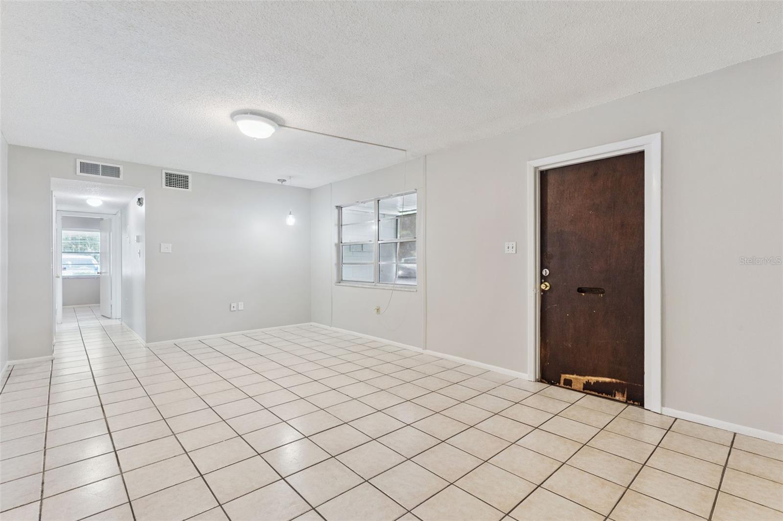 700 E AIRPORT BLVD #I2