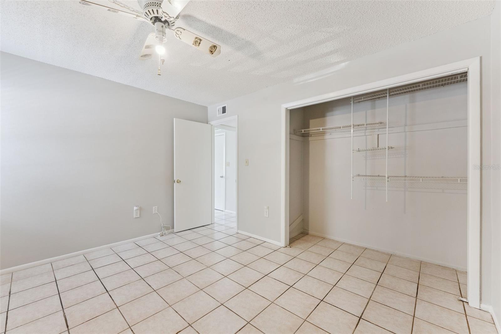 700 E AIRPORT BLVD #I2