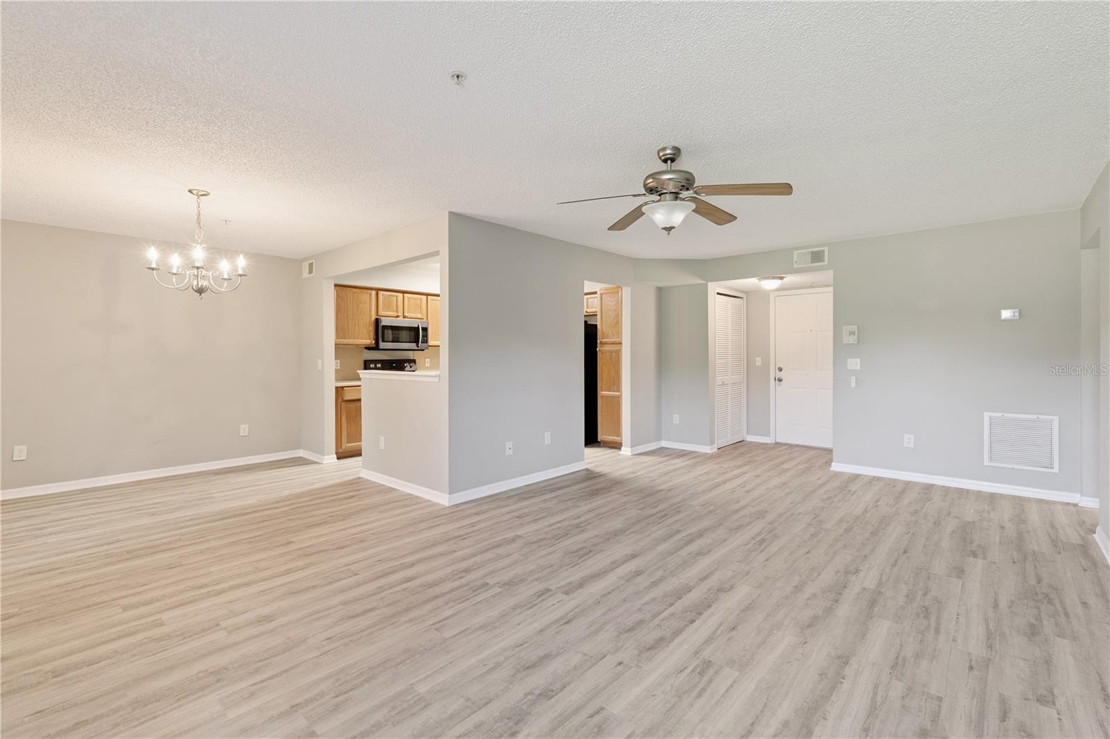 930 LOCH CARRON #1212