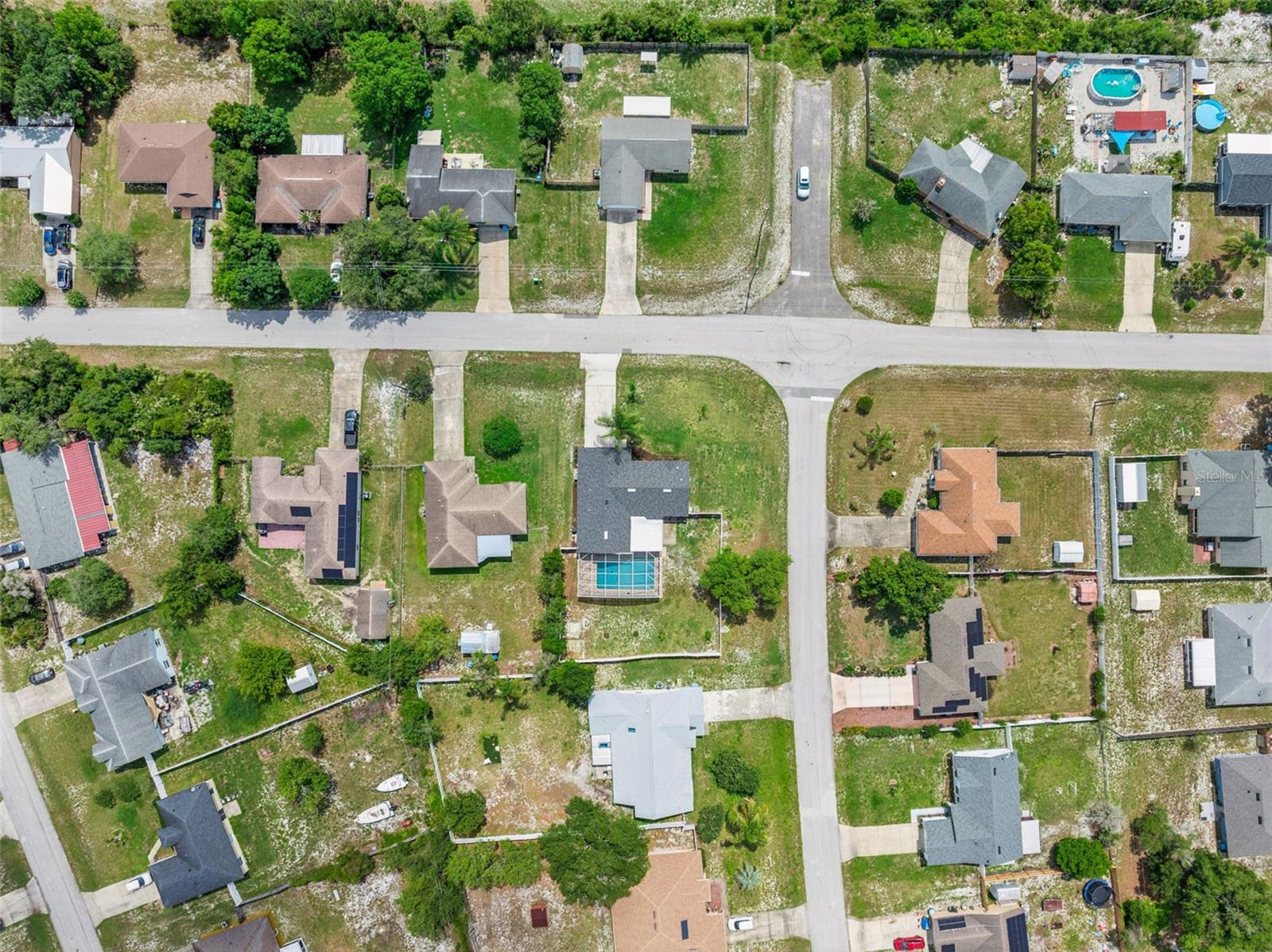 2620 E DORCHESTER DR