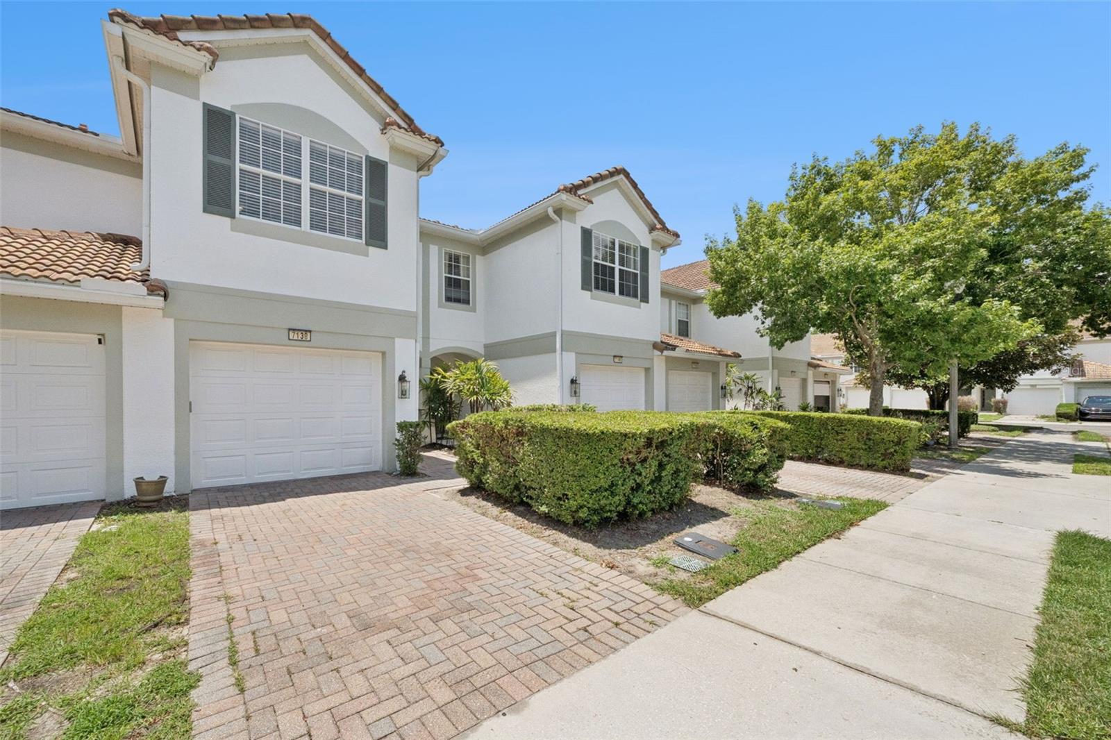 7138 SHOWCASE LN