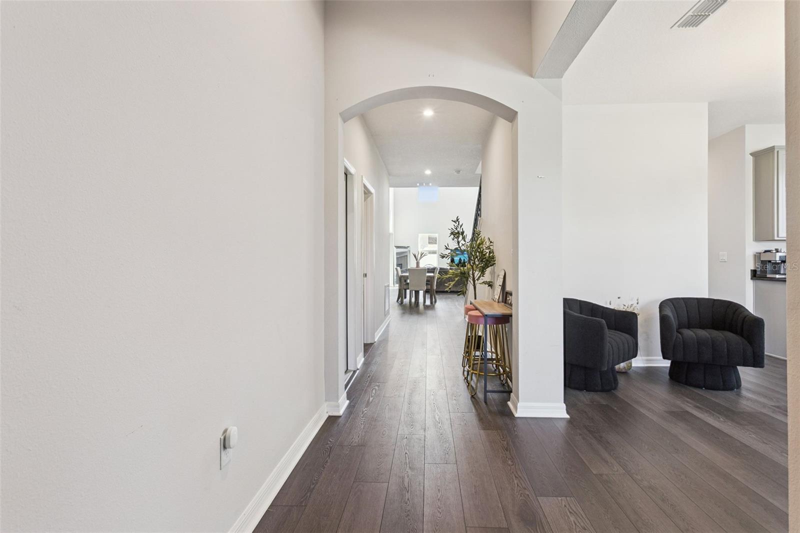 1111 LONE PALM WAY