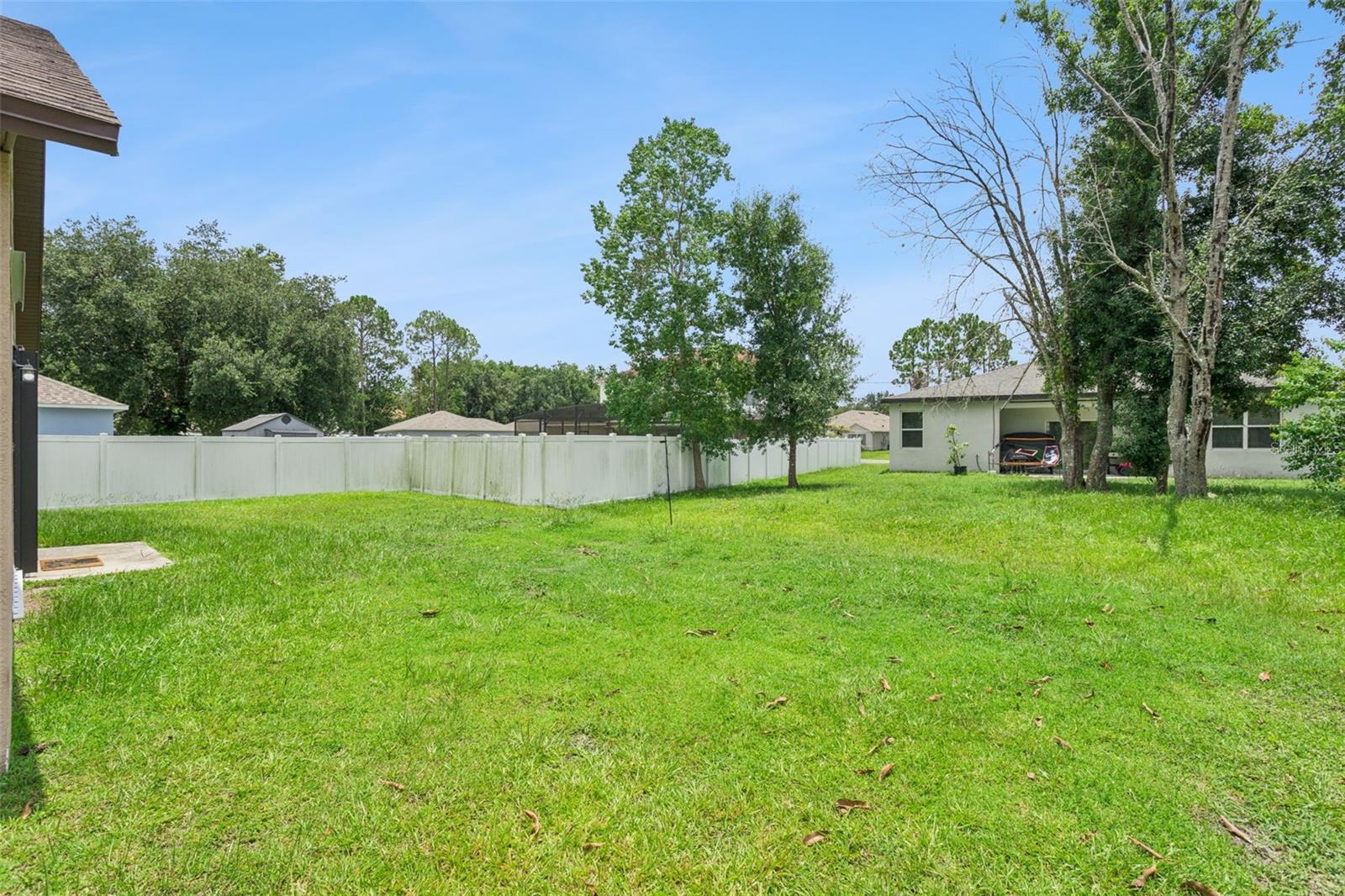 1144 CAMBOURNE DR