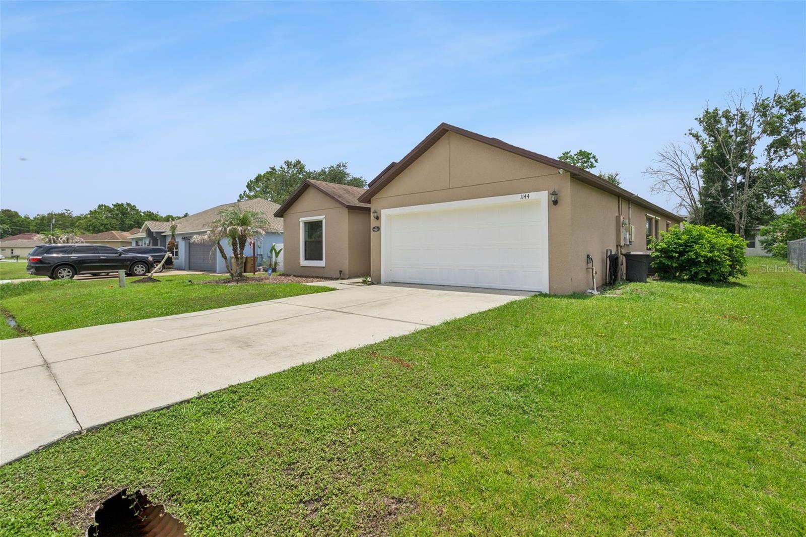 1144 CAMBOURNE DR