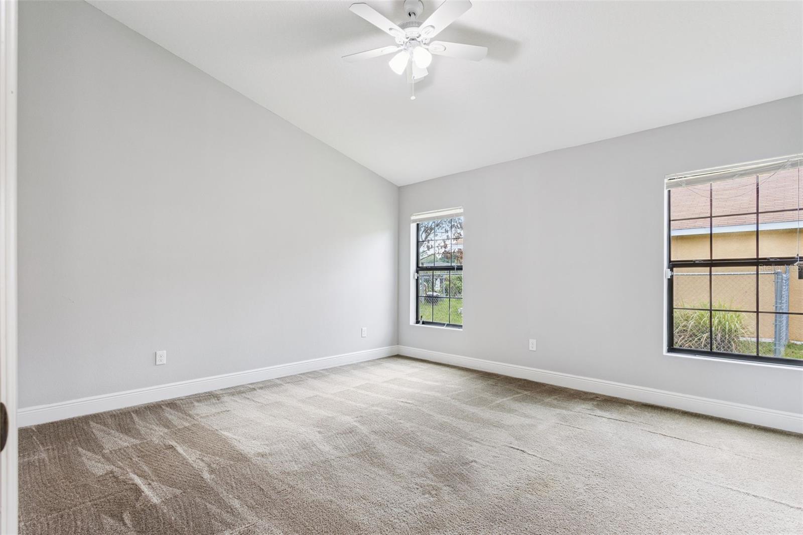 1144 CAMBOURNE DR