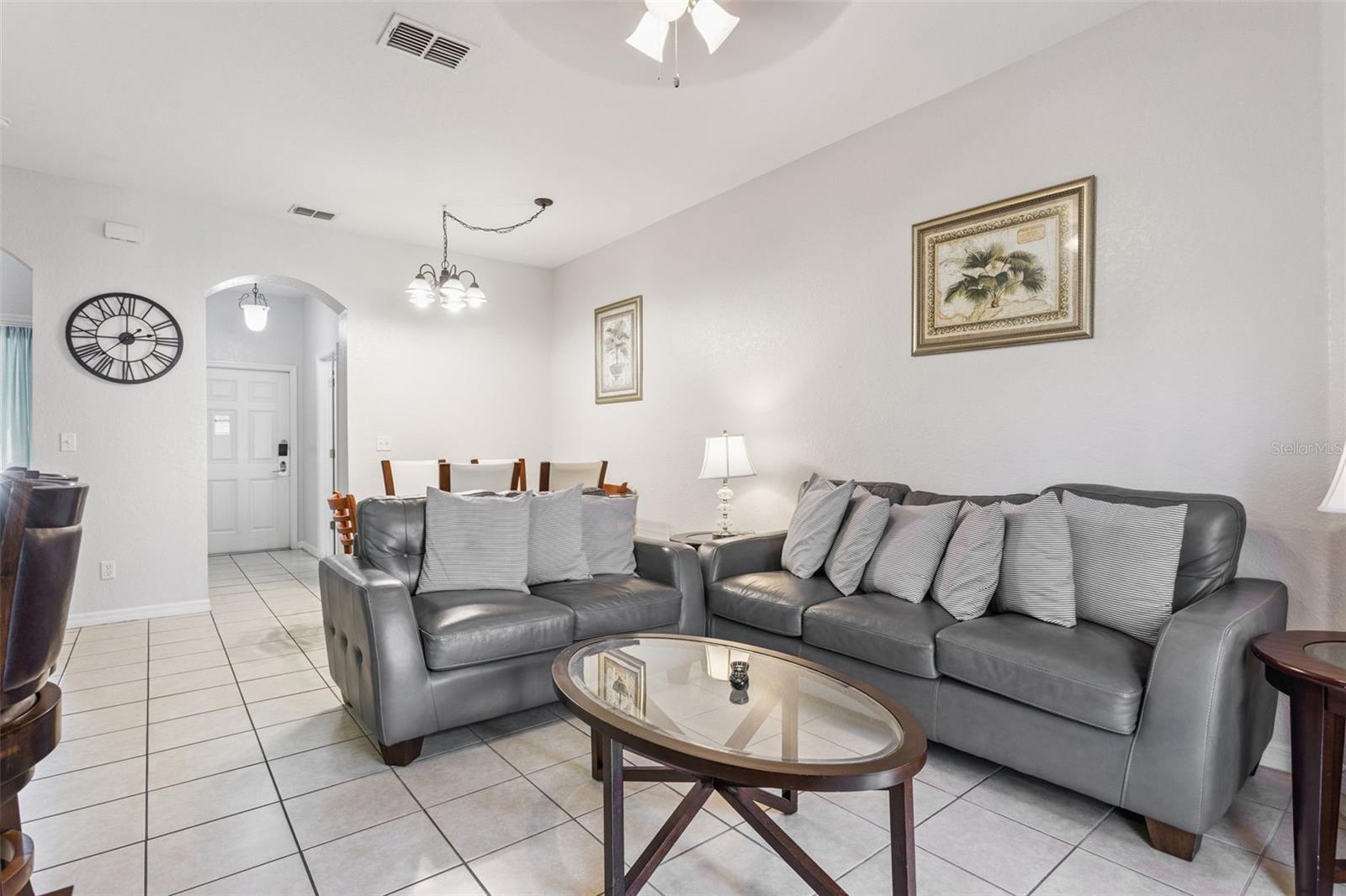 2717 BUSHMAN DR