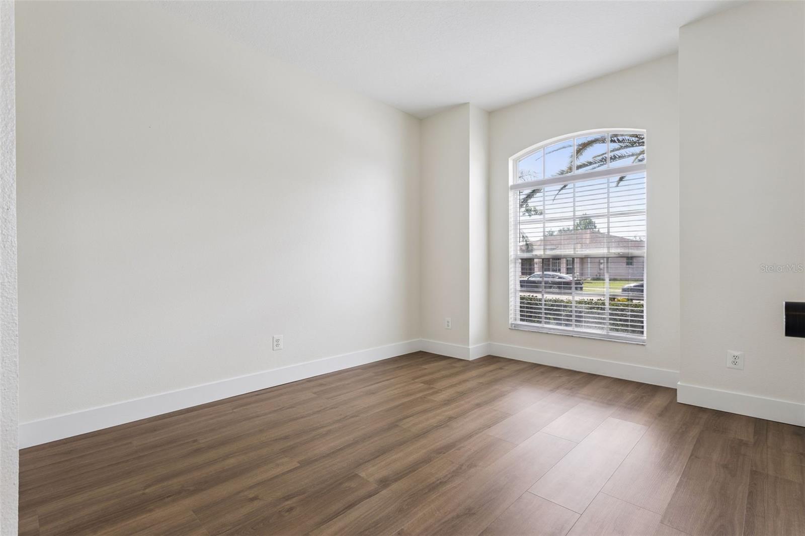 16413 ARROWHEAD TRL