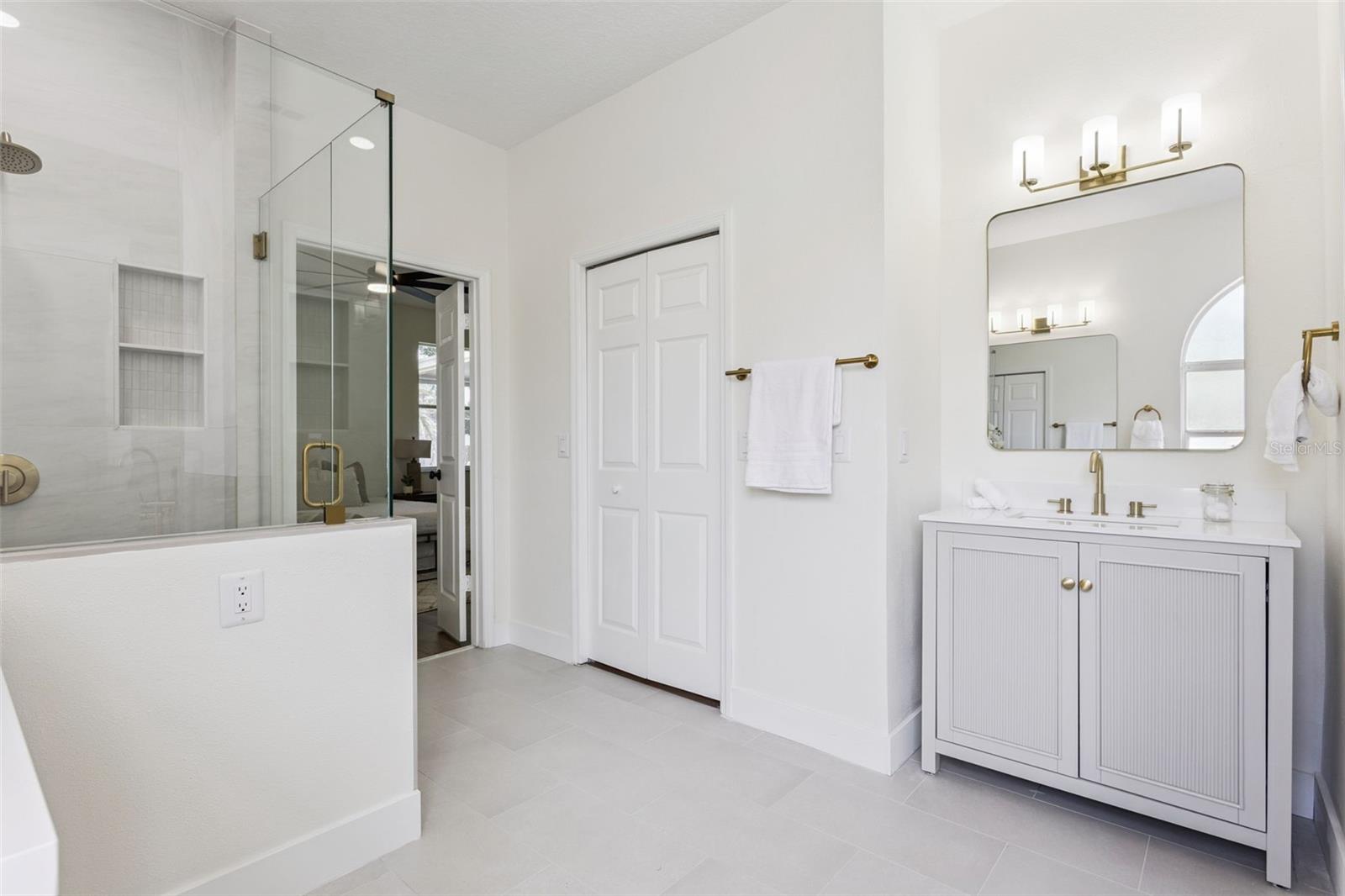 16413 ARROWHEAD TRL