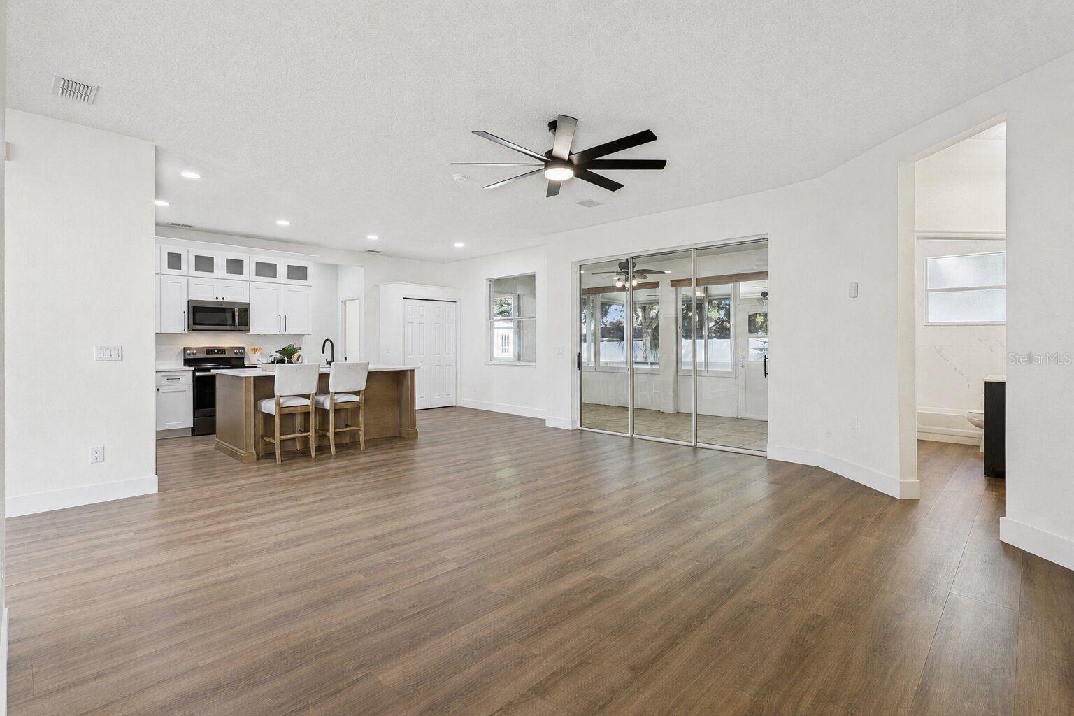 16413 ARROWHEAD TRL