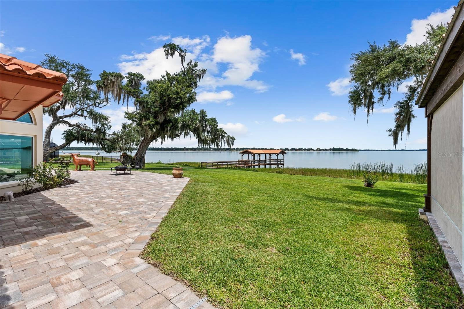 1412 MOSSWOOD DR