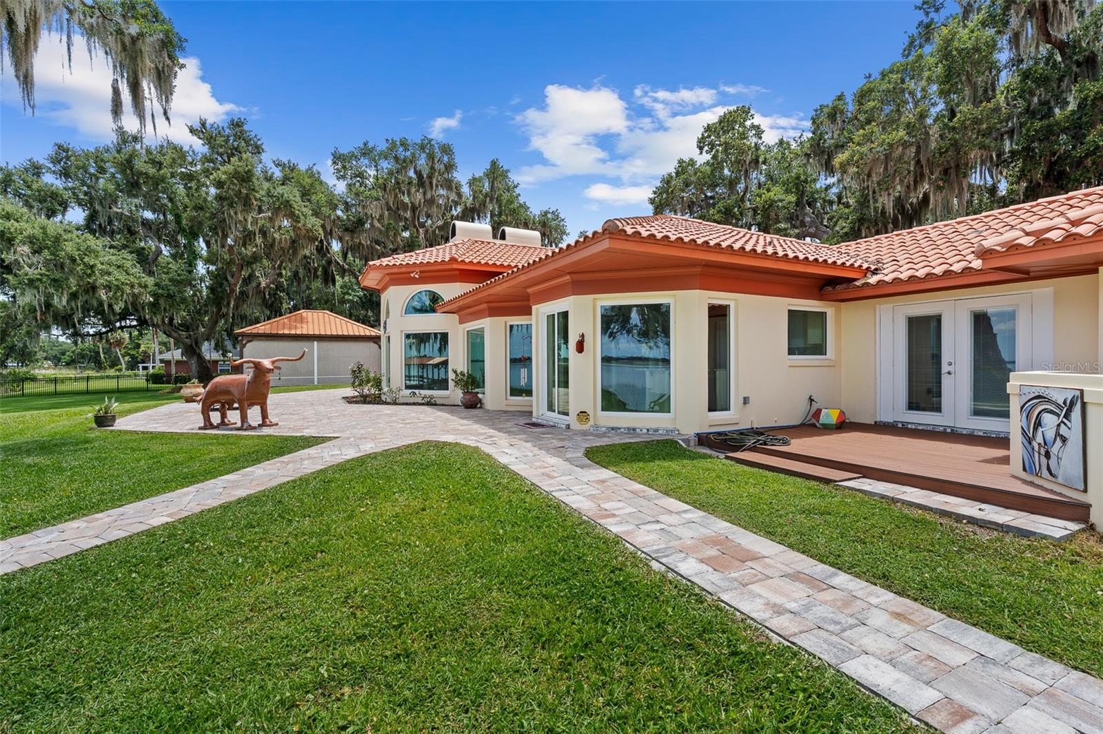 1412 MOSSWOOD DR