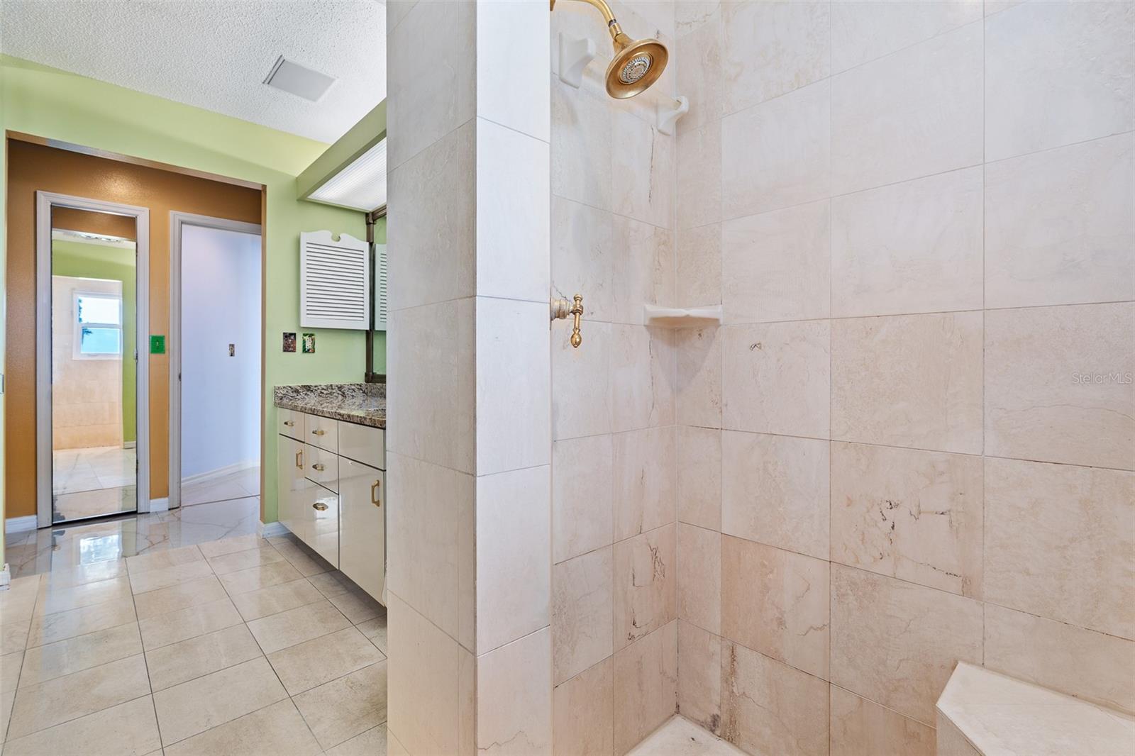 1412 MOSSWOOD DR