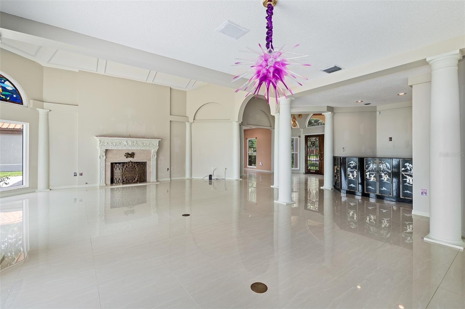 1412 MOSSWOOD DR