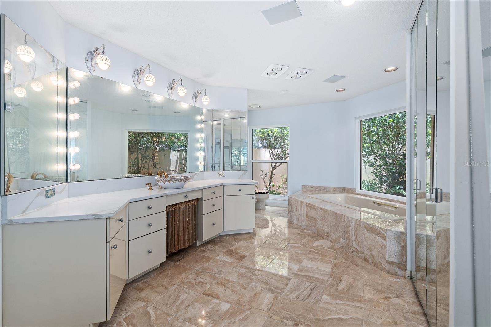 1412 MOSSWOOD DR