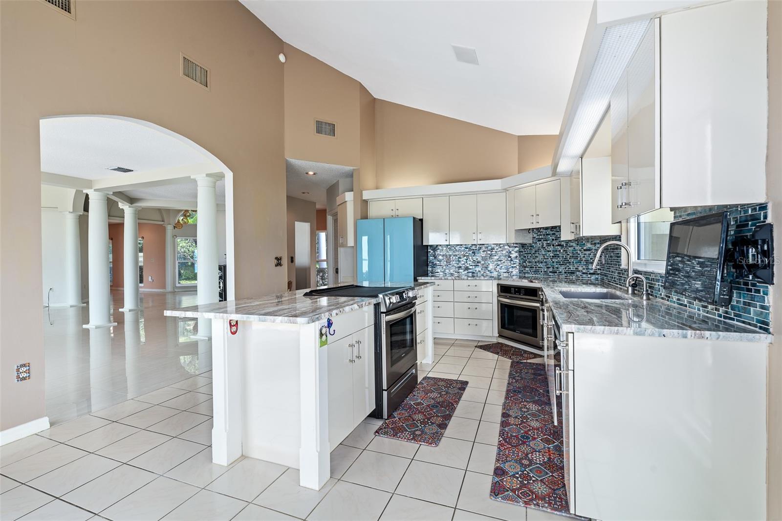 1412 MOSSWOOD DR