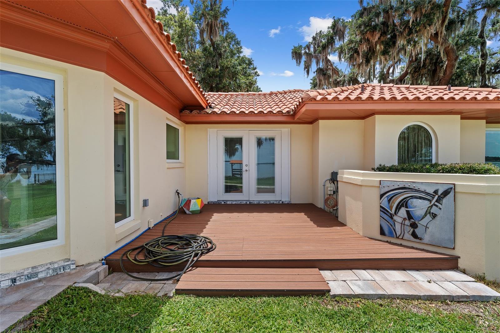 1412 MOSSWOOD DR