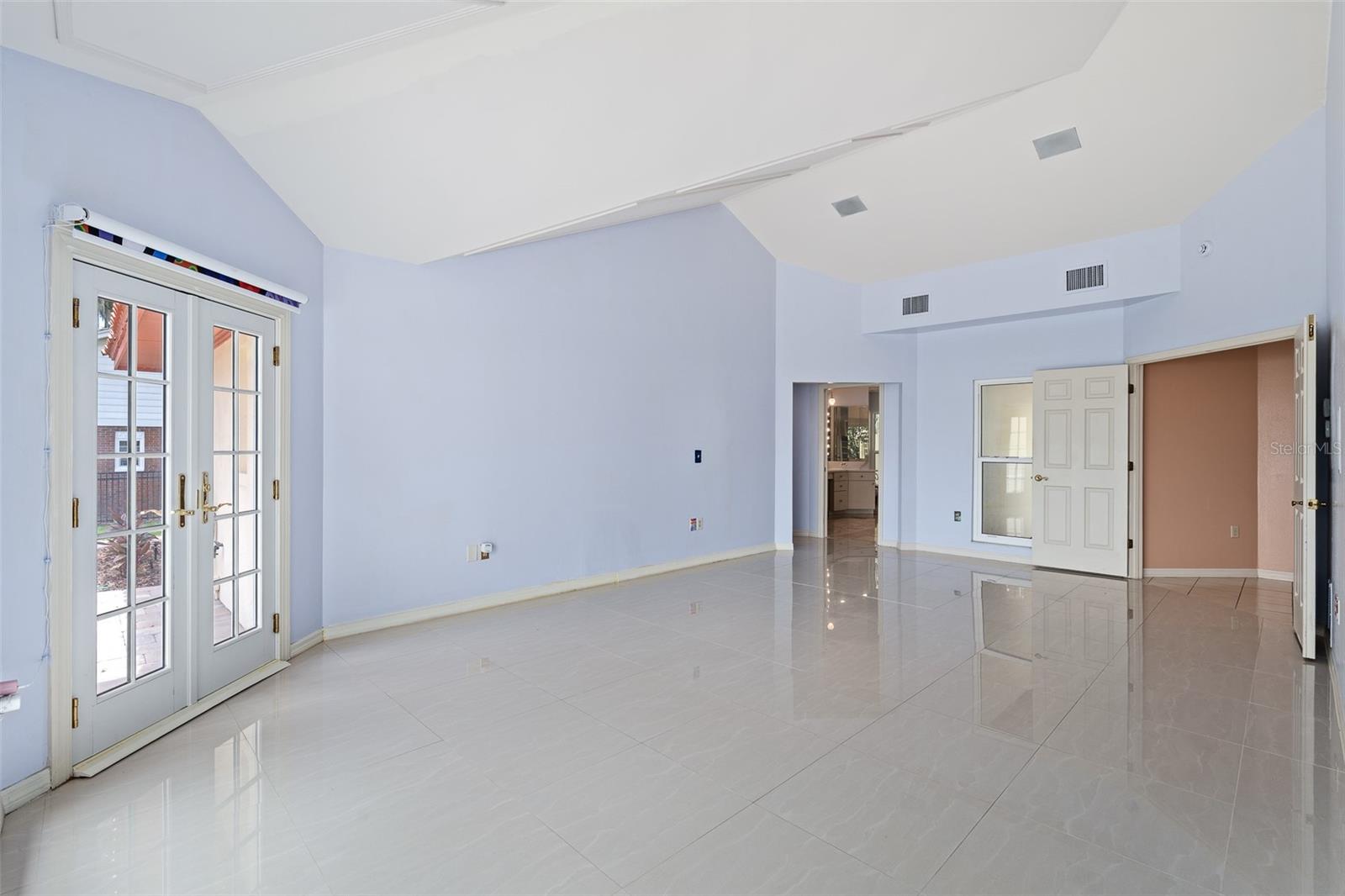 1412 MOSSWOOD DR