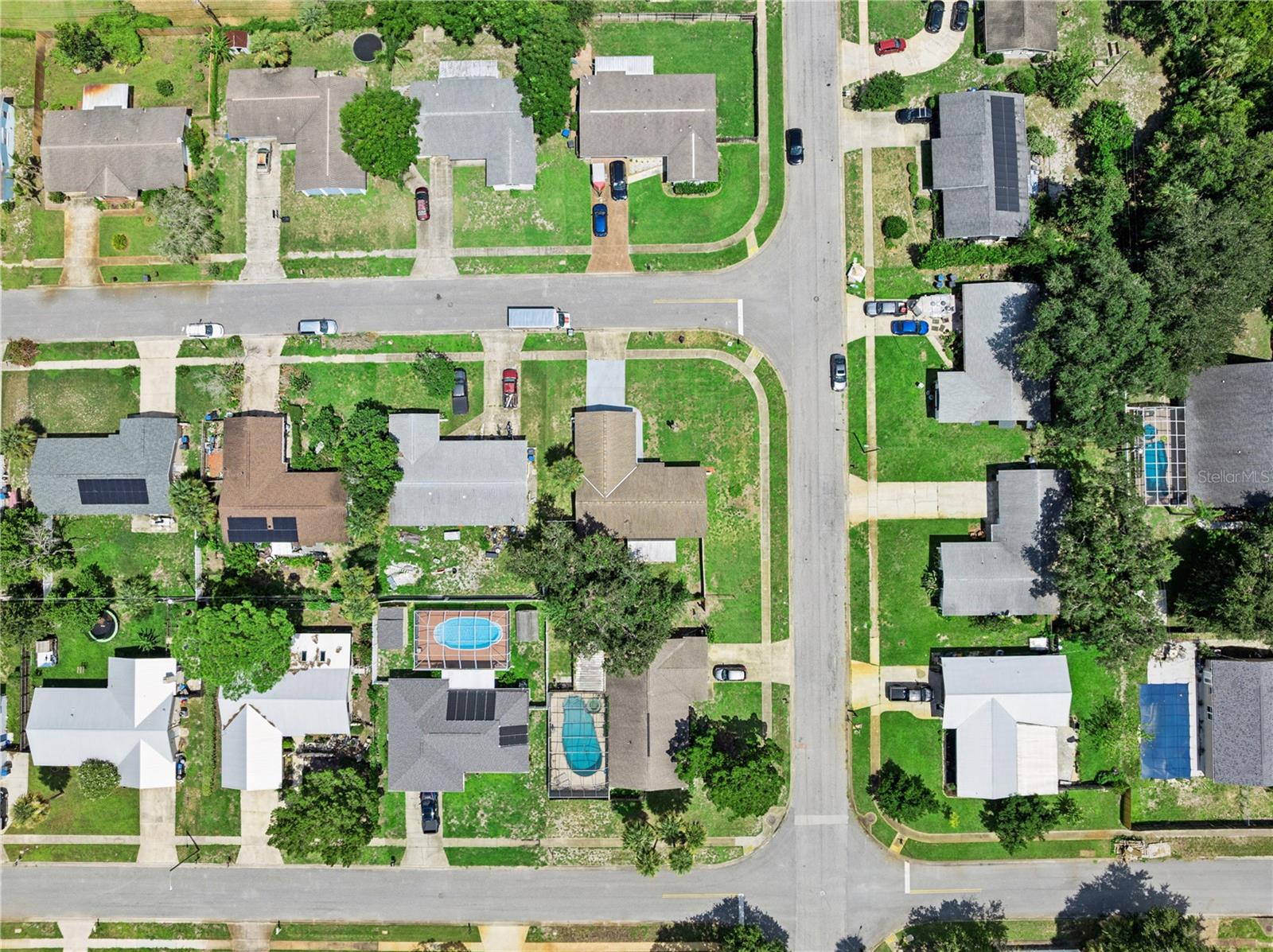 4880 SANTA ROSA AVE