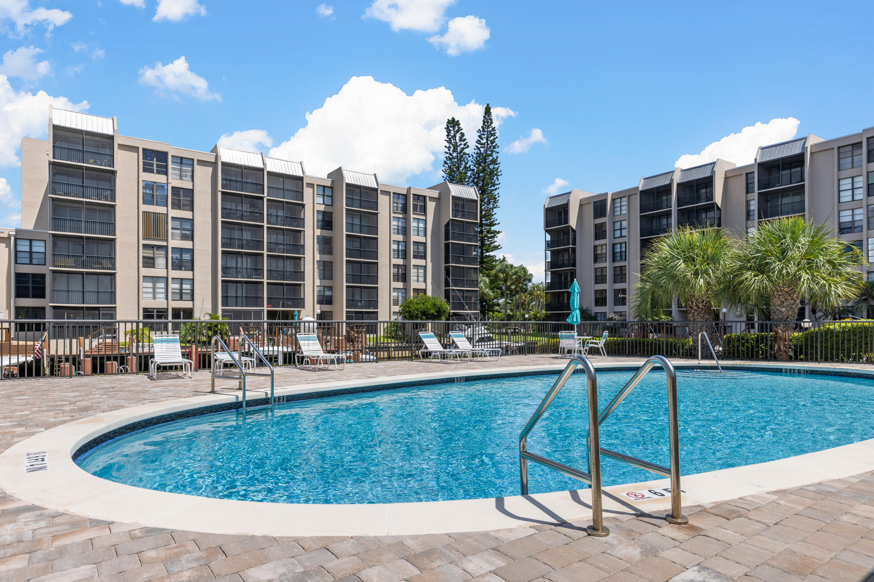 4 Royal Palm Way 403