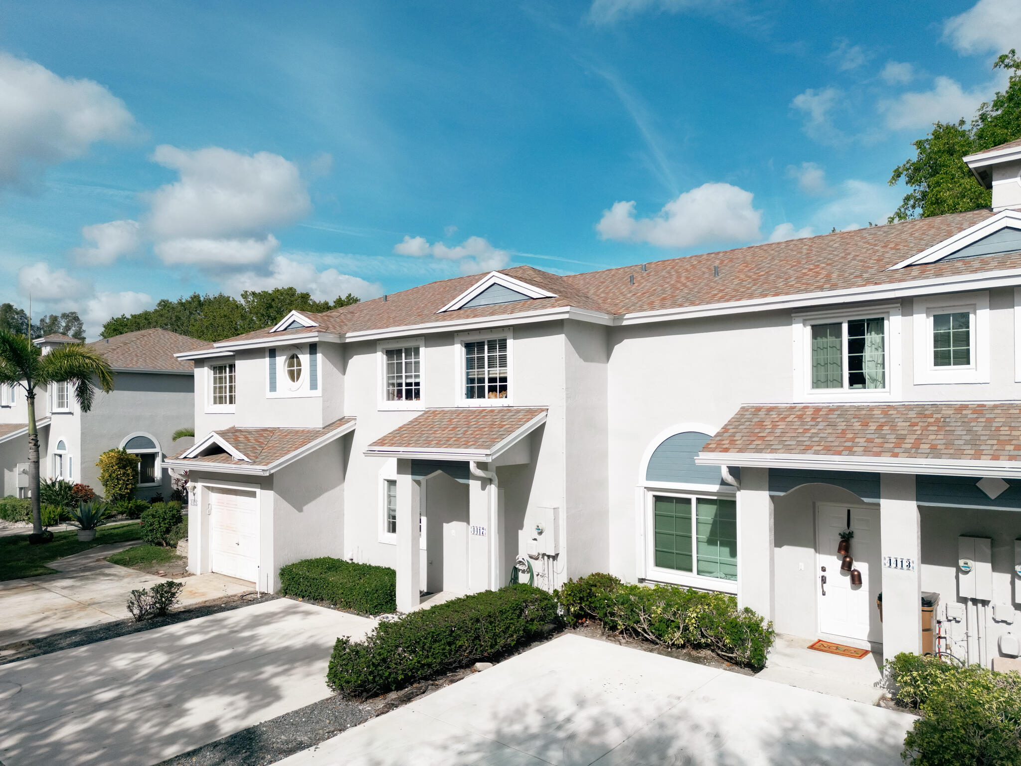4417 SW 11th Place