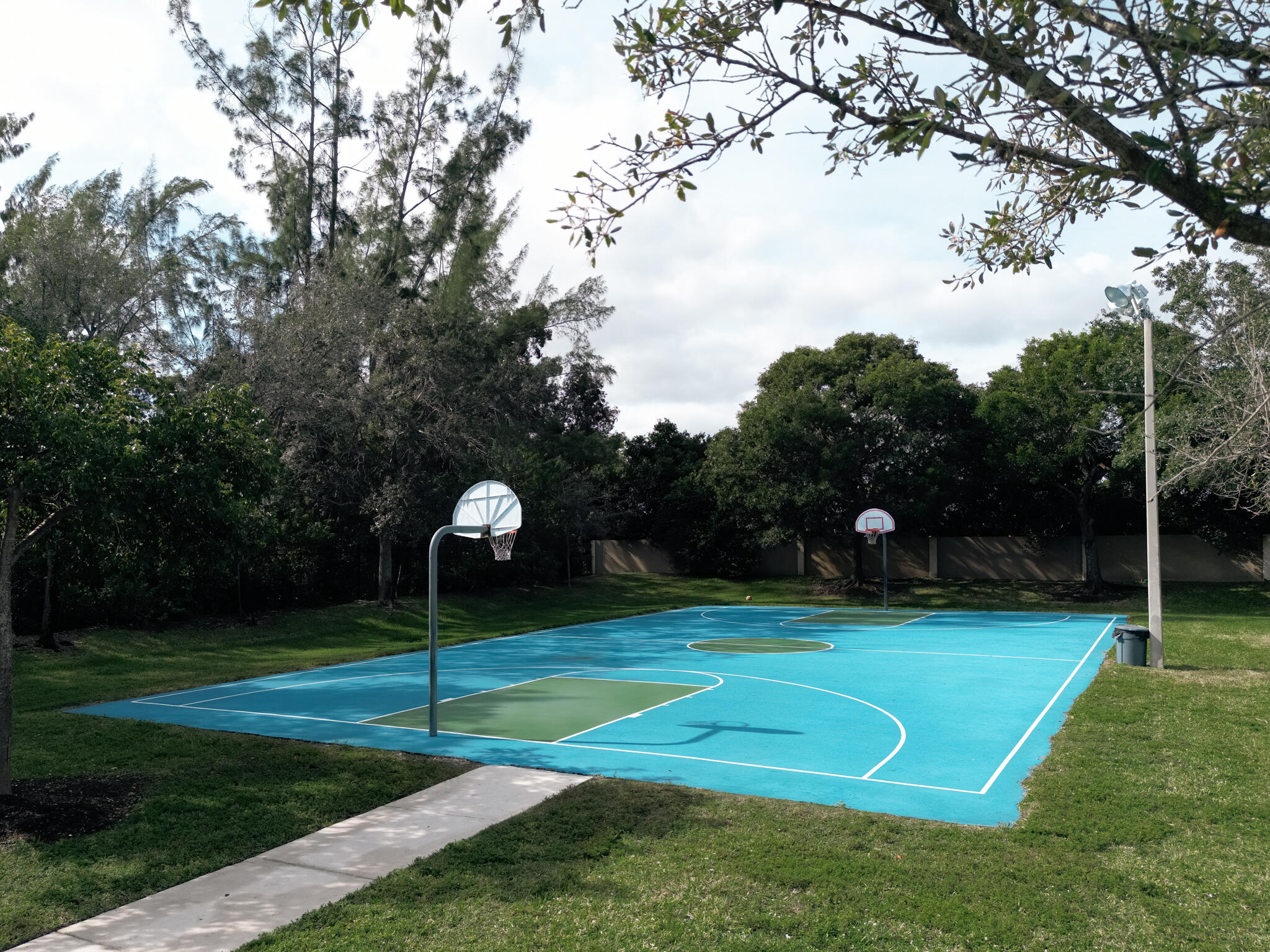 4417 SW 11th Place