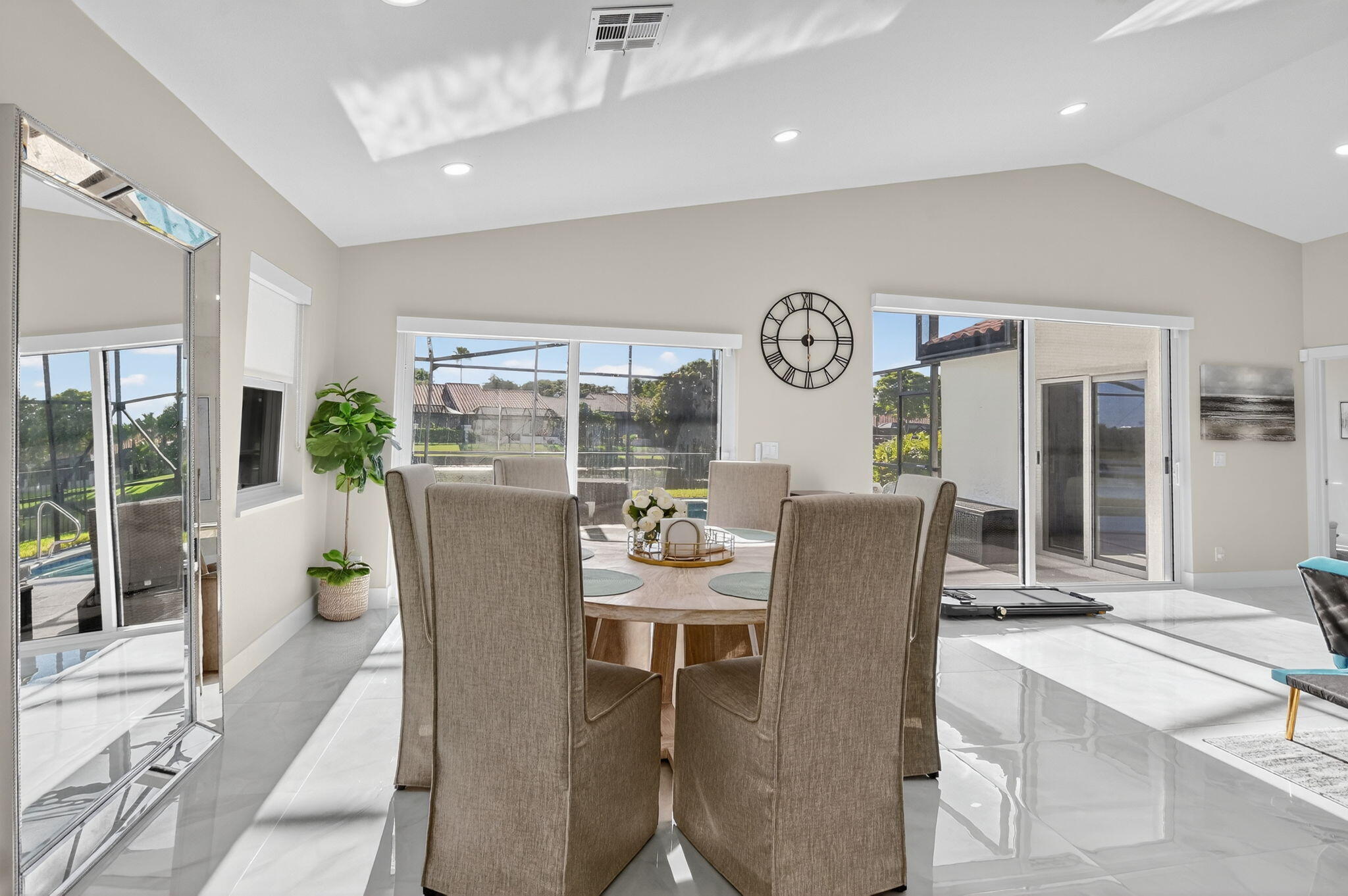 19941 Milan Ter Terrace