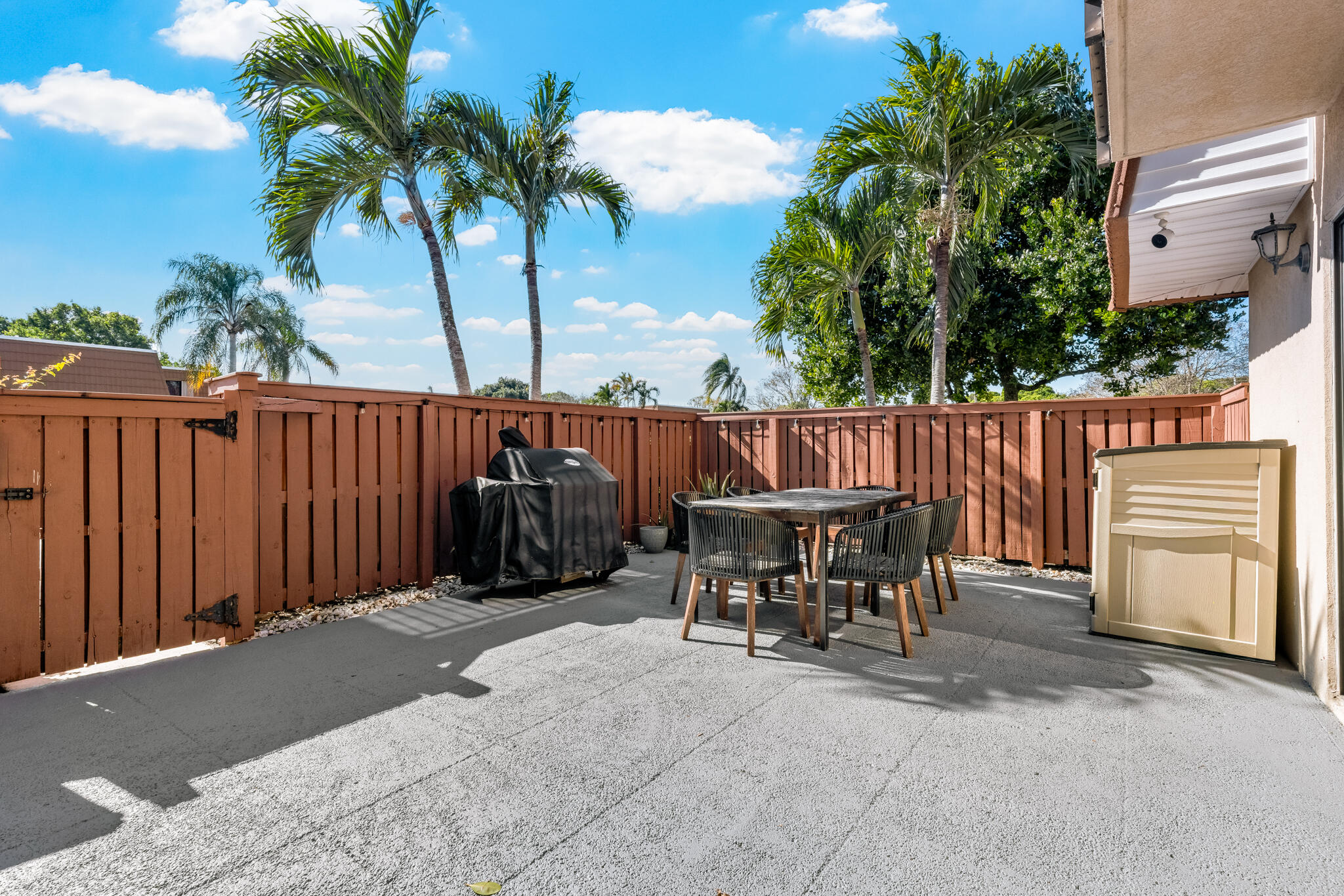 2889 SW 11th Place