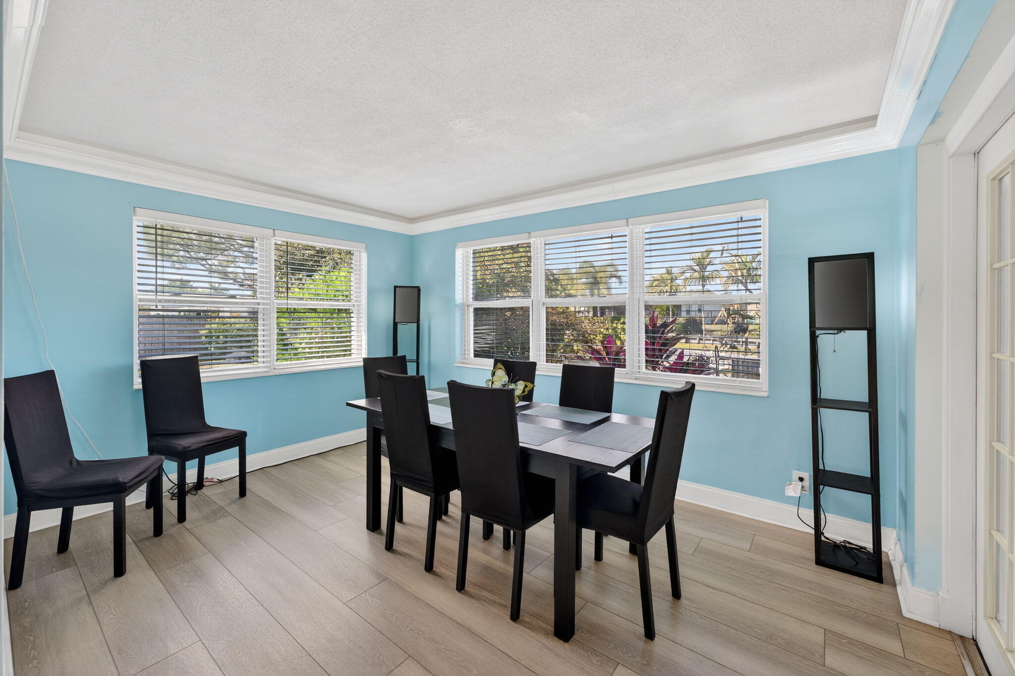 1223 Isle Court