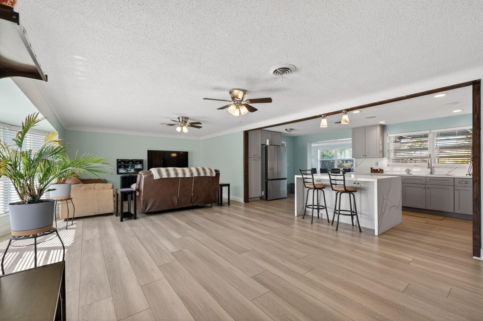 1223 Isle Court