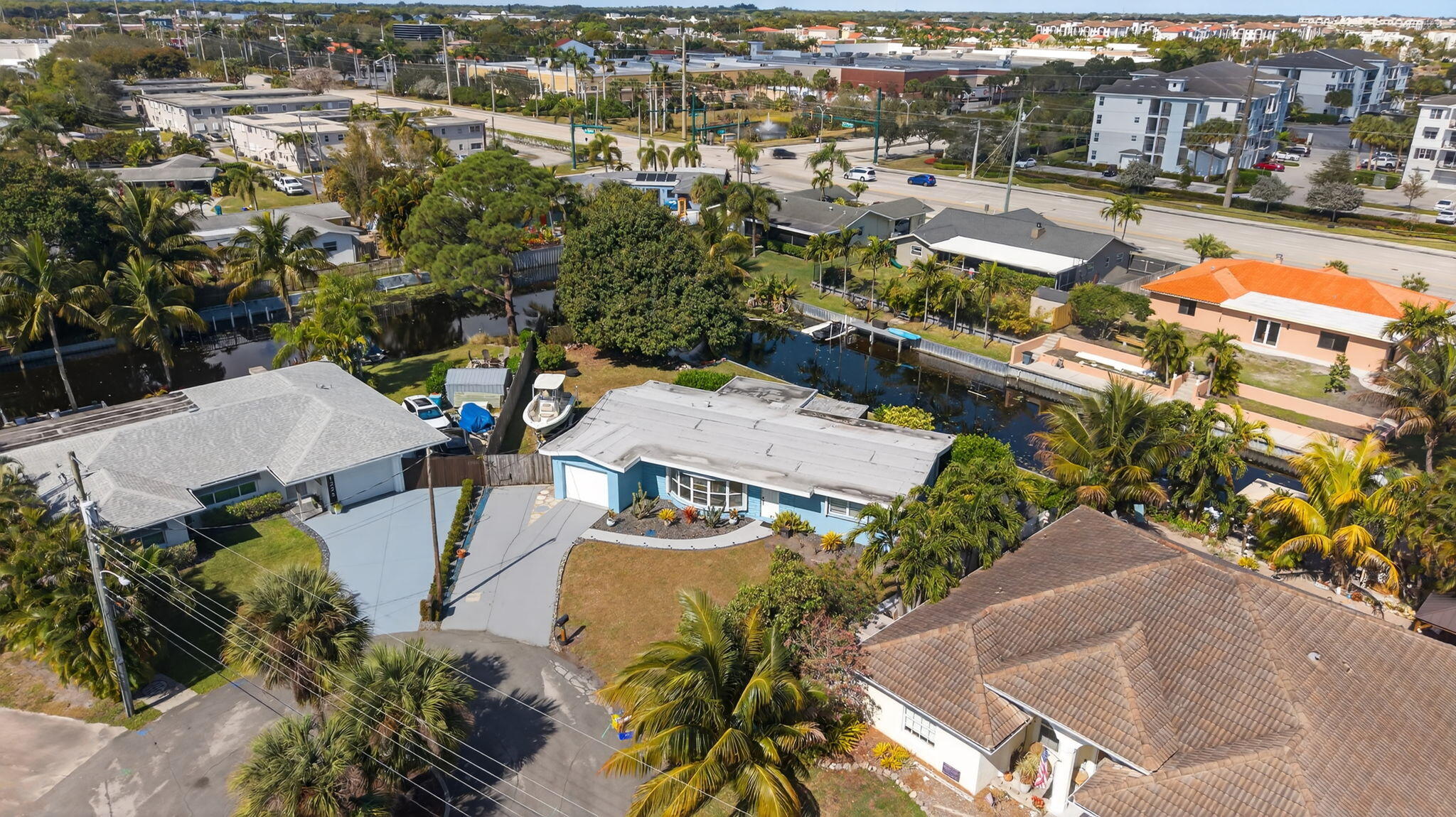 1223 Isle Court