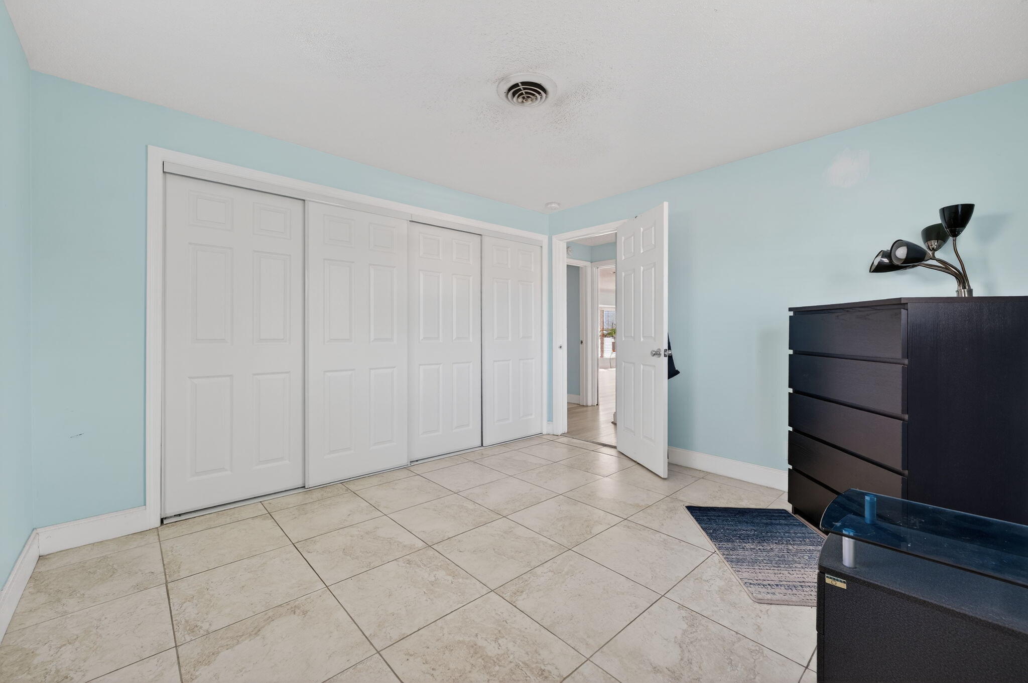 1223 Isle Court