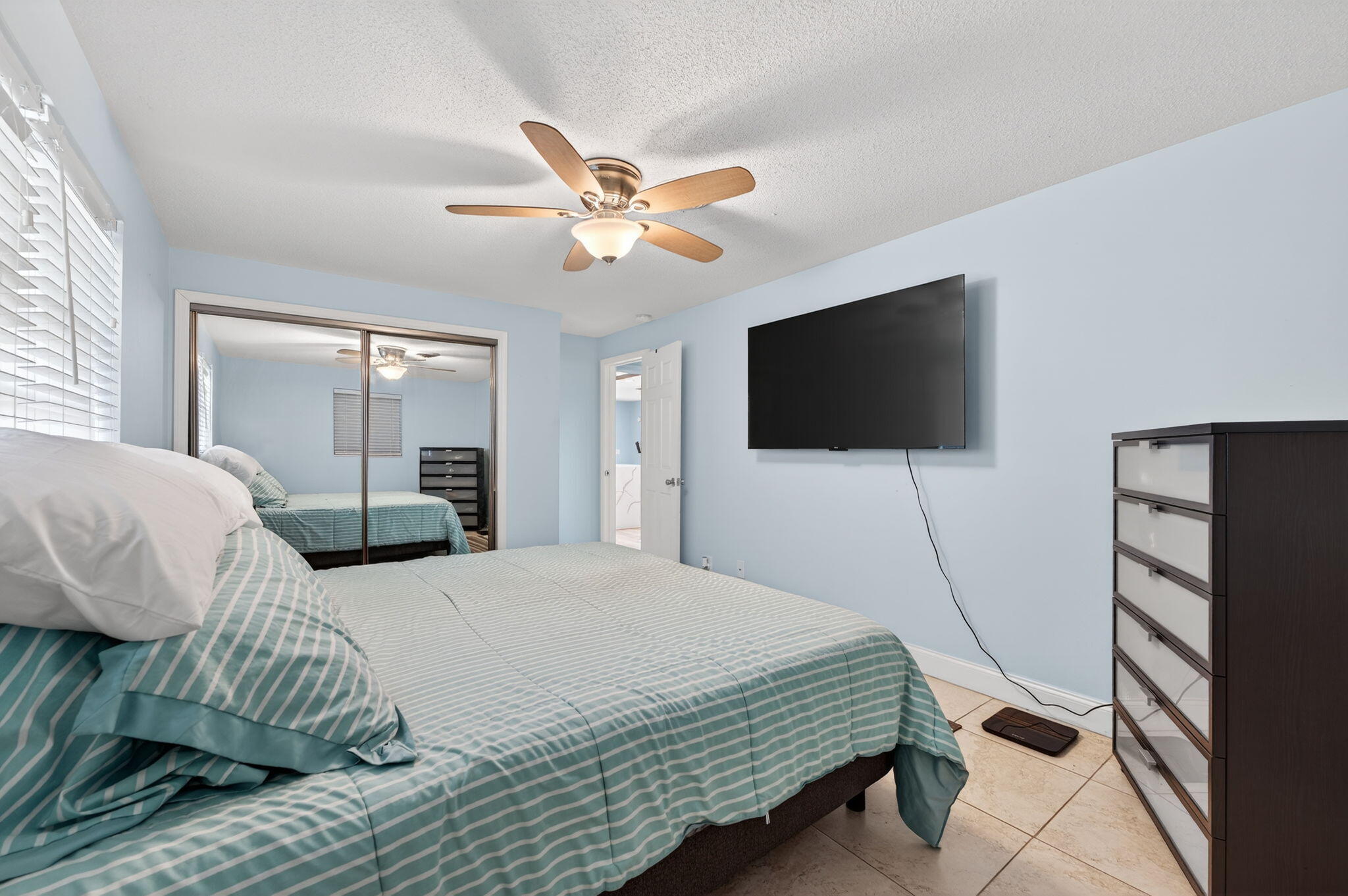 1223 Isle Court