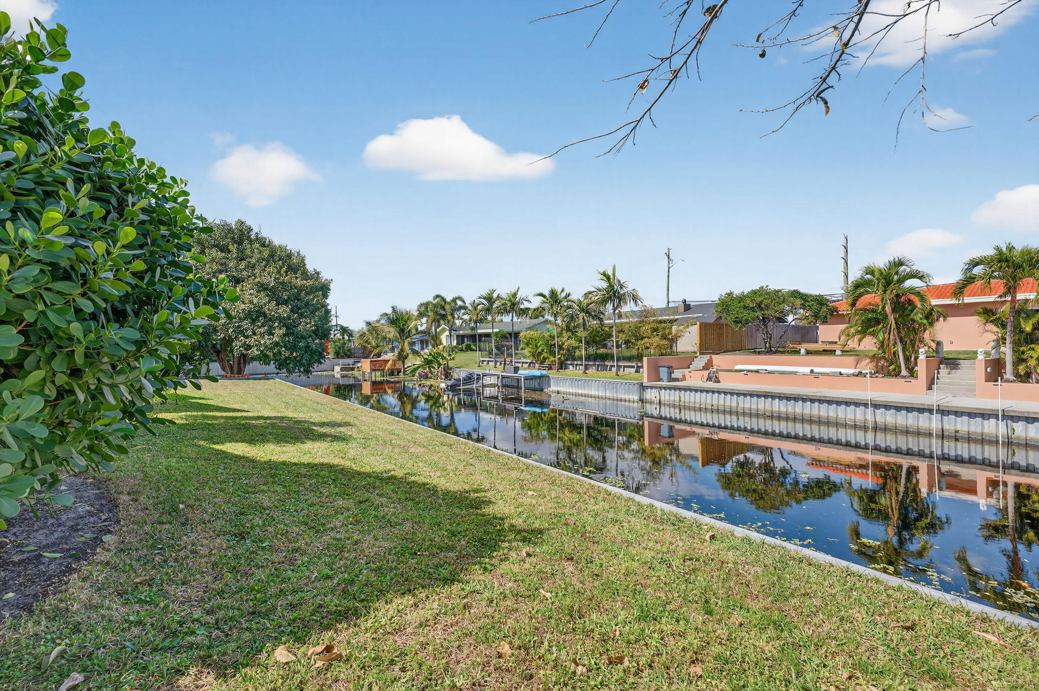 1223 Isle Court