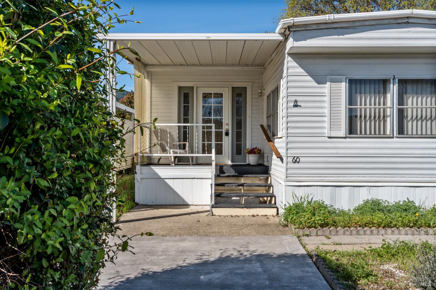 660 Leslie Street Unit: #60