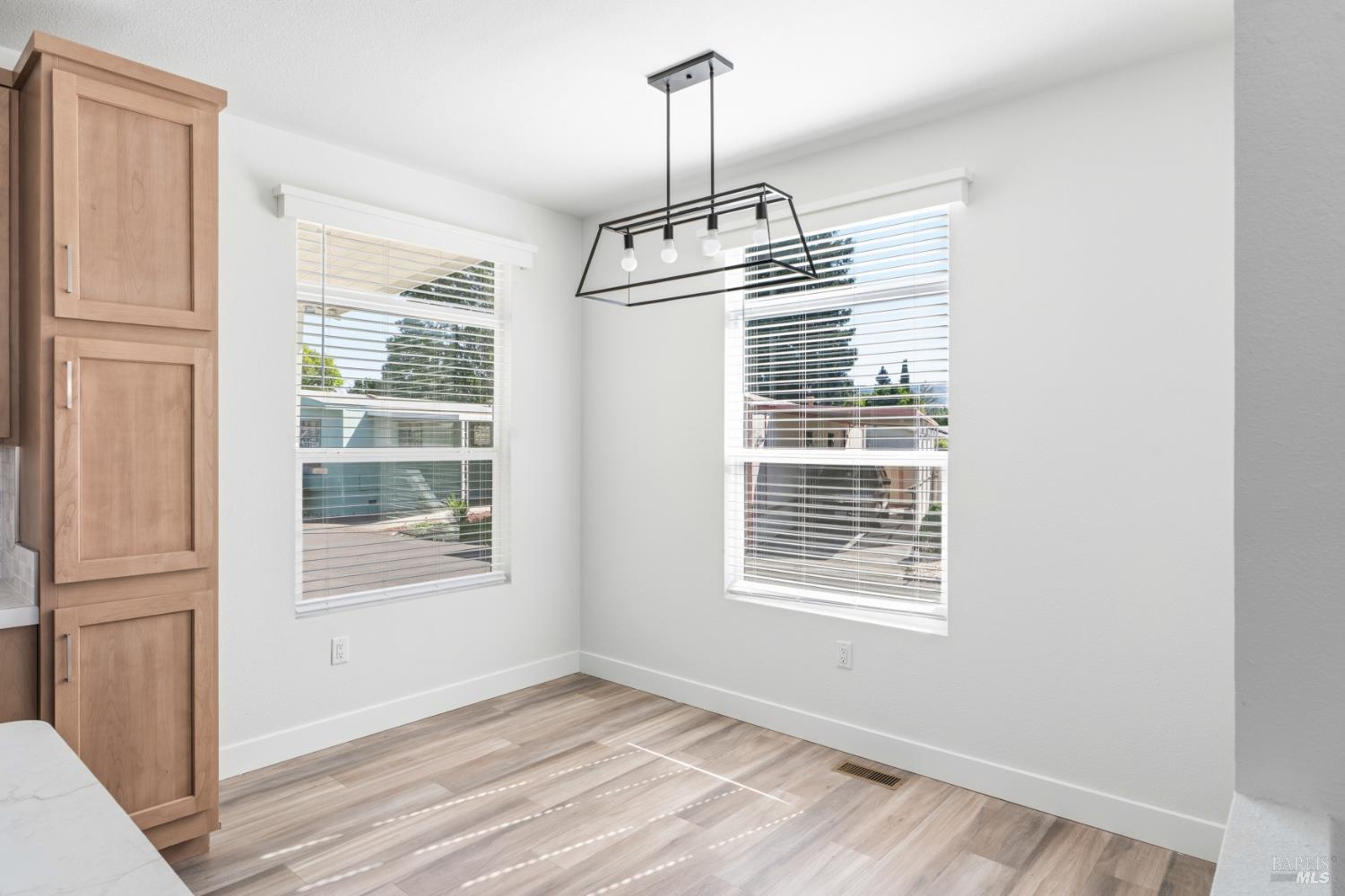 660 Leslie Street Unit: #26
