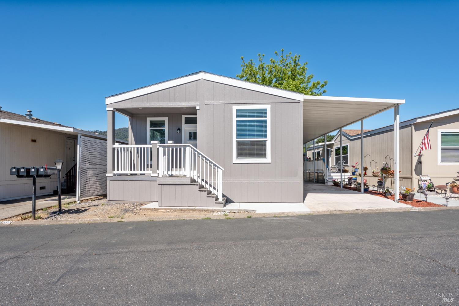 660 Leslie Street Unit: #26