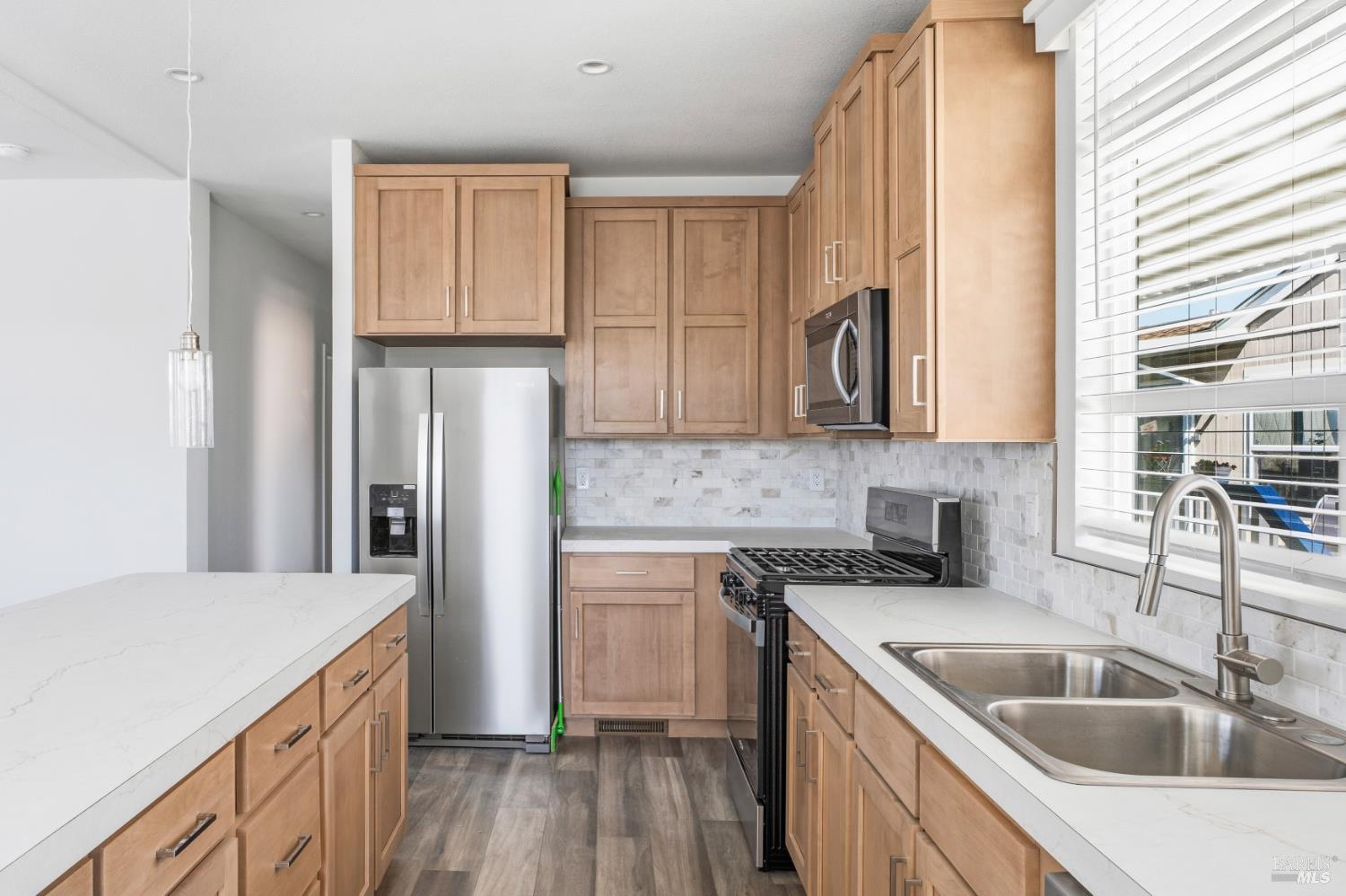 660 Leslie Street Unit: #26