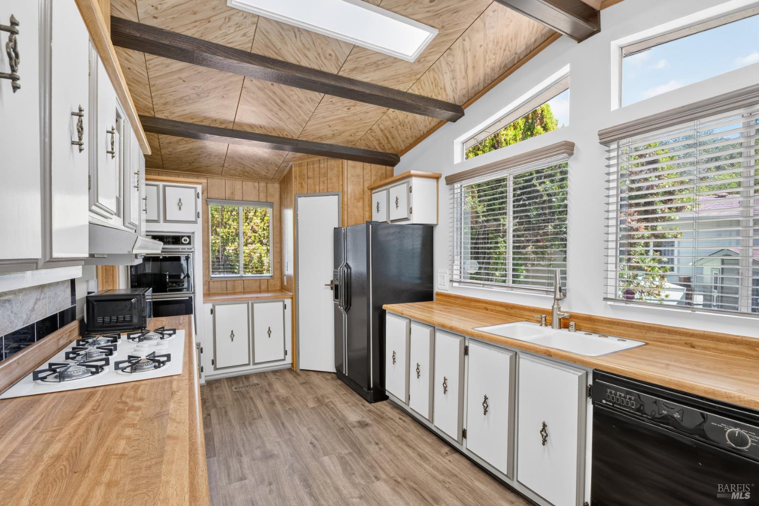 85 Malaga Court