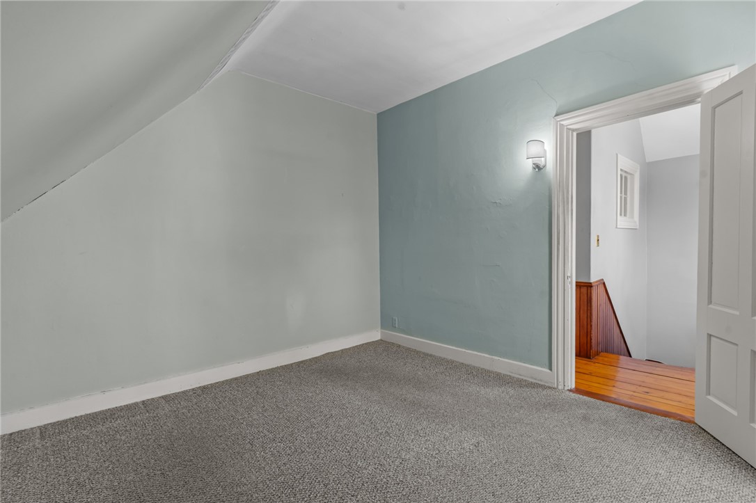 5 Howe Street