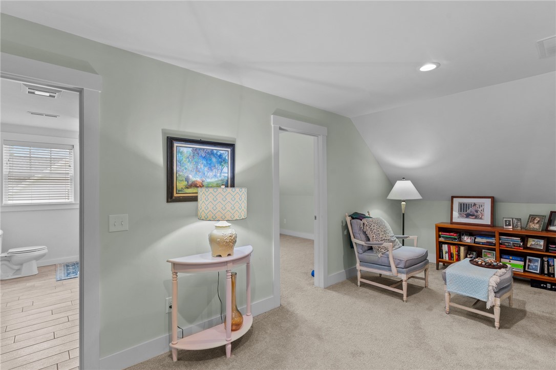 83 Silas Hill Way