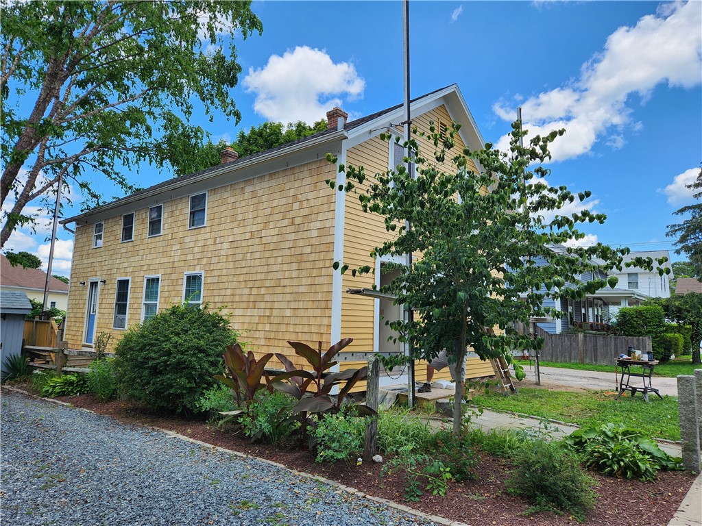 17 Pine Street