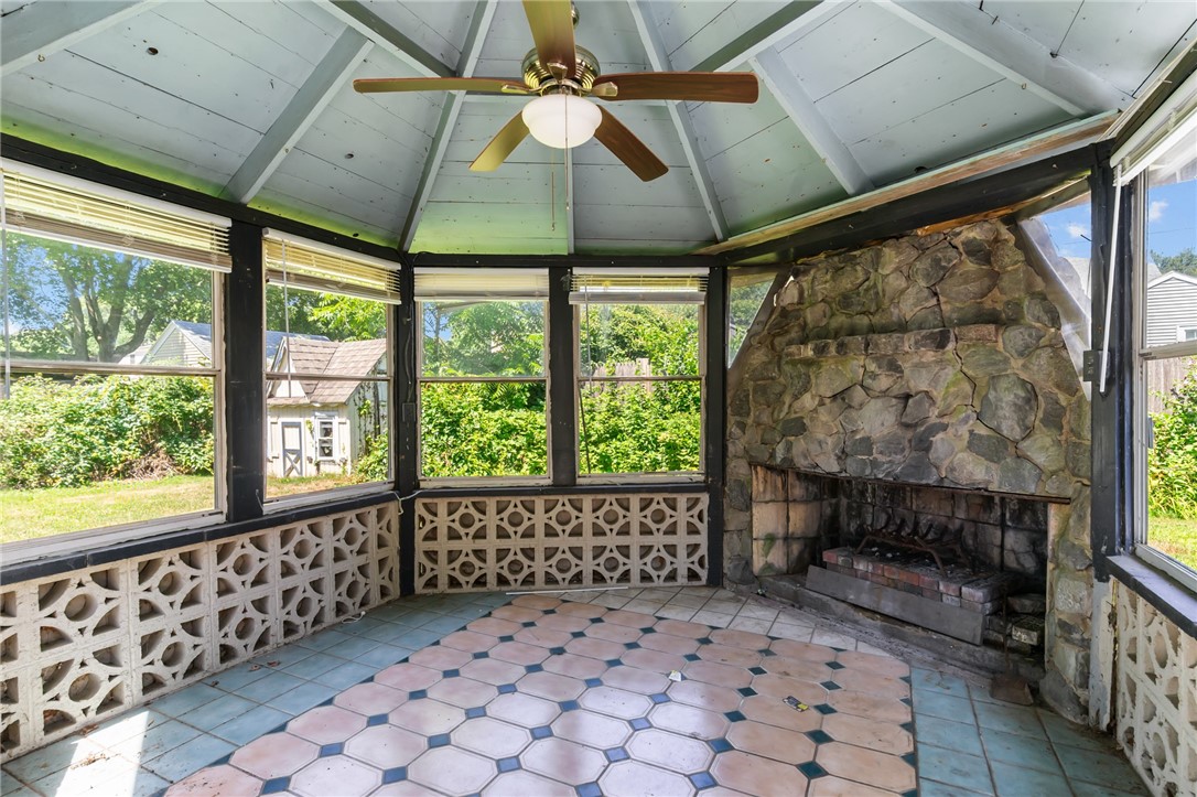 85 Lindy Avenue