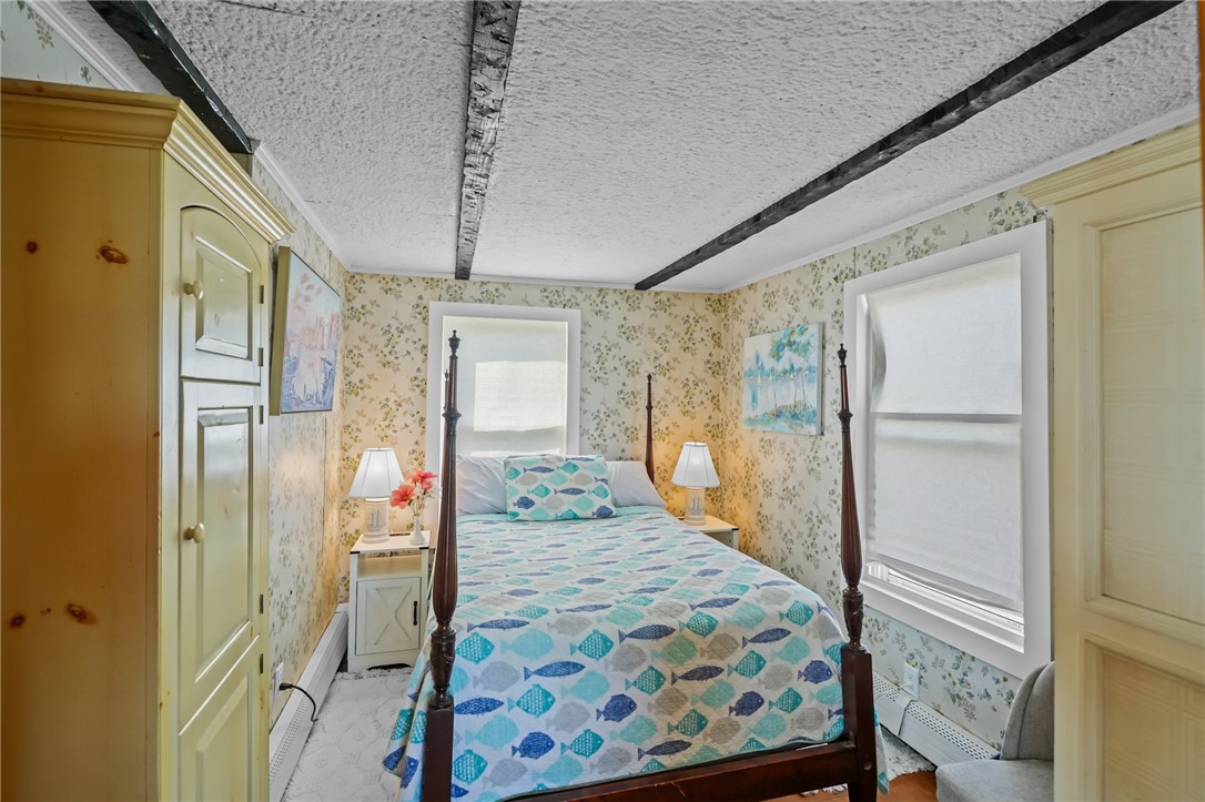 28 Glenwood Avenue