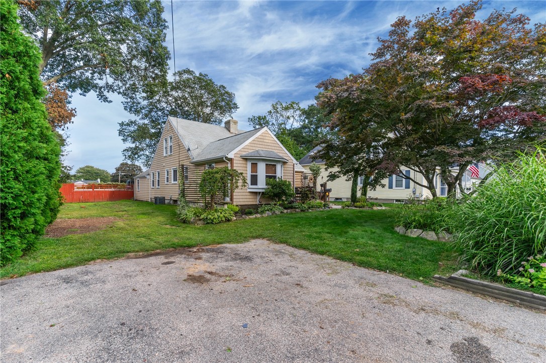 45 Rhodes Avenue