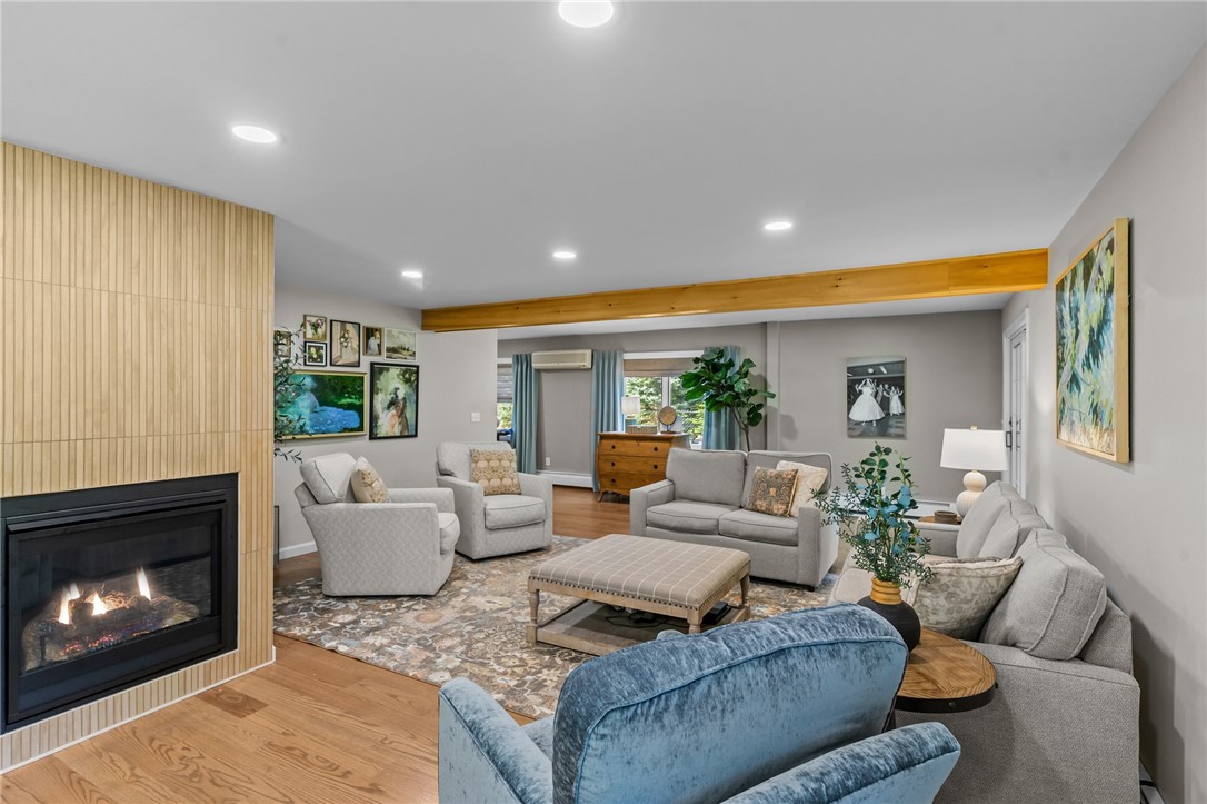 1121 Tillinghast Road